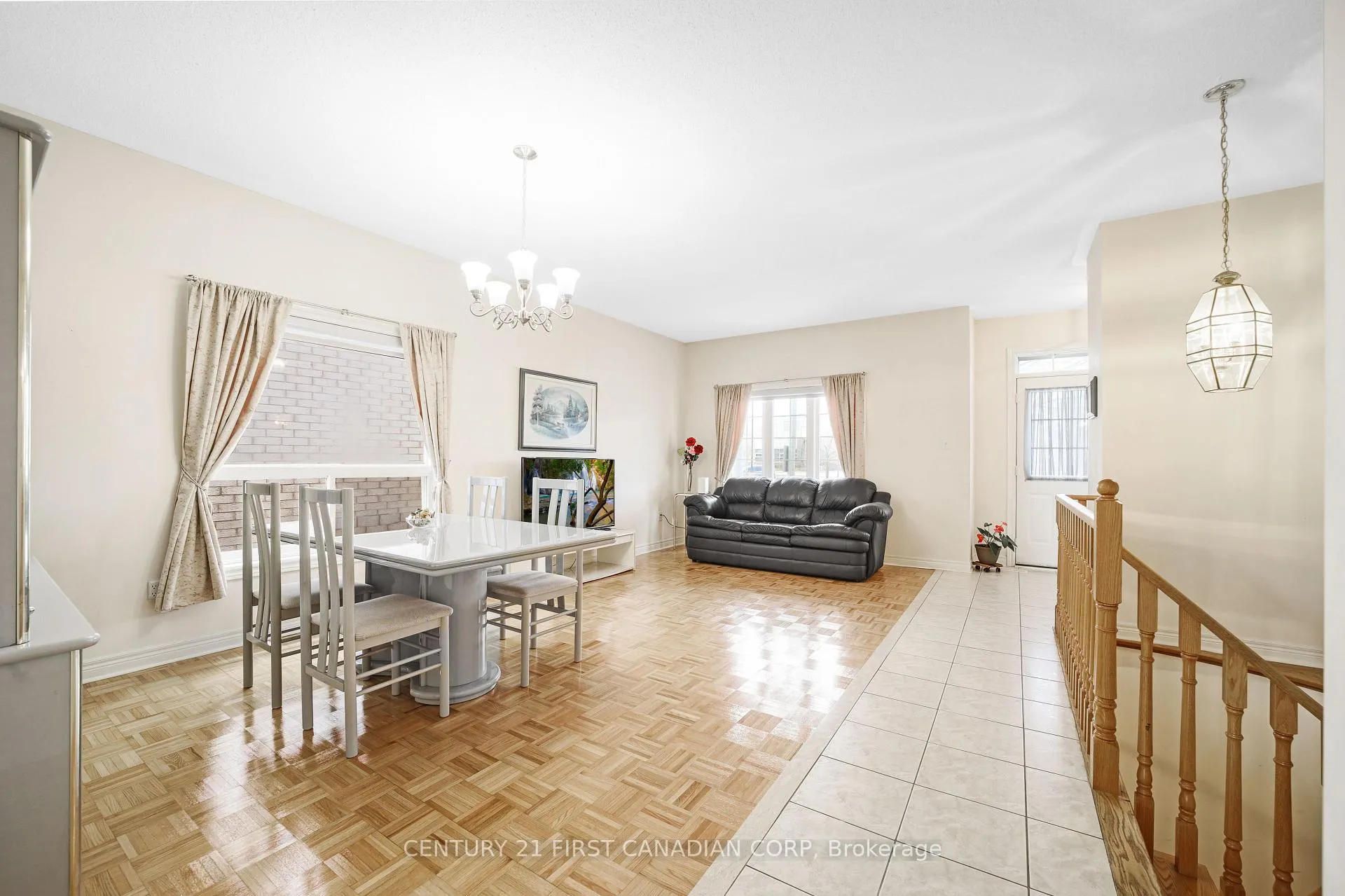 Photo 14 of 281 Sunny Meadow Boulevard, Brampton, Sandringham-Wellington — HOMEH
