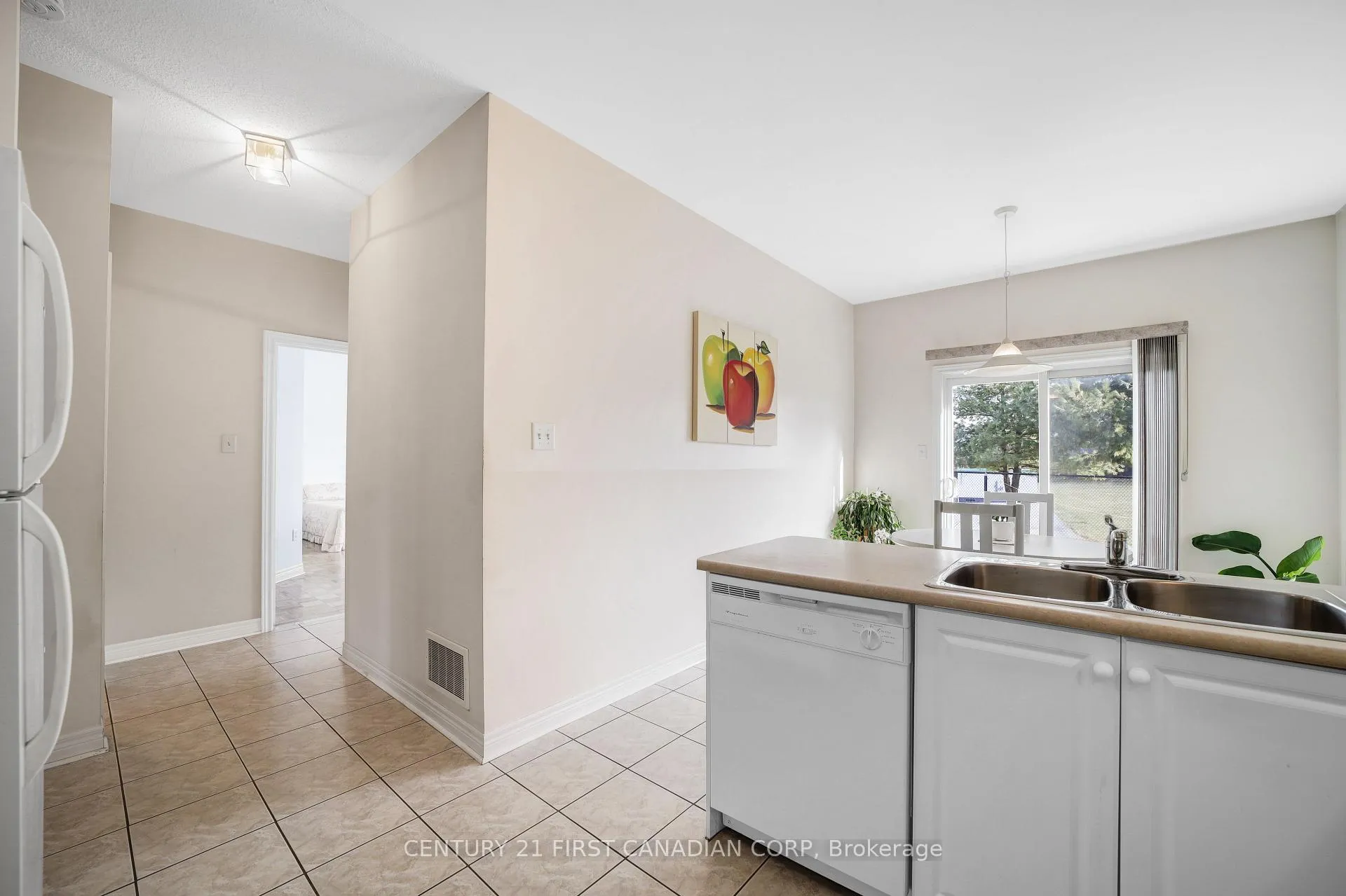 Photo 16 of 281 Sunny Meadow Boulevard, Brampton, Sandringham-Wellington — HOMEH