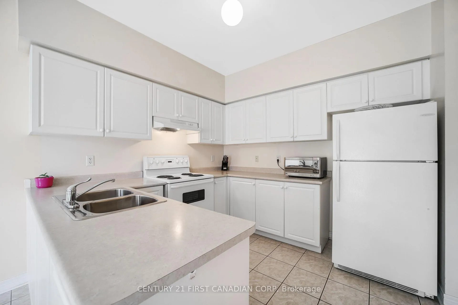 Photo 19 of 281 Sunny Meadow Boulevard, Brampton, Sandringham-Wellington — HOMEH