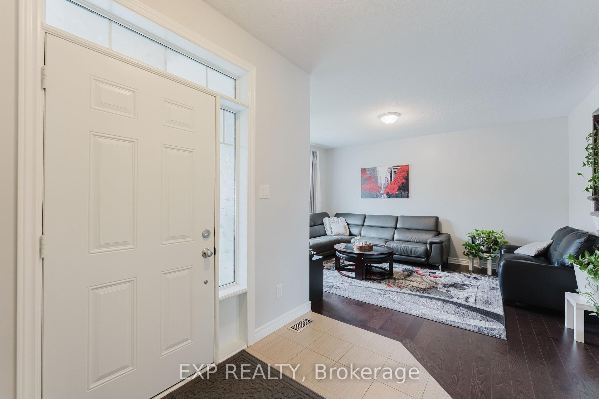 Photo 6 of 400 Sweetflag Street, Ottawa, Barrhaven - Longfields — HOMEH