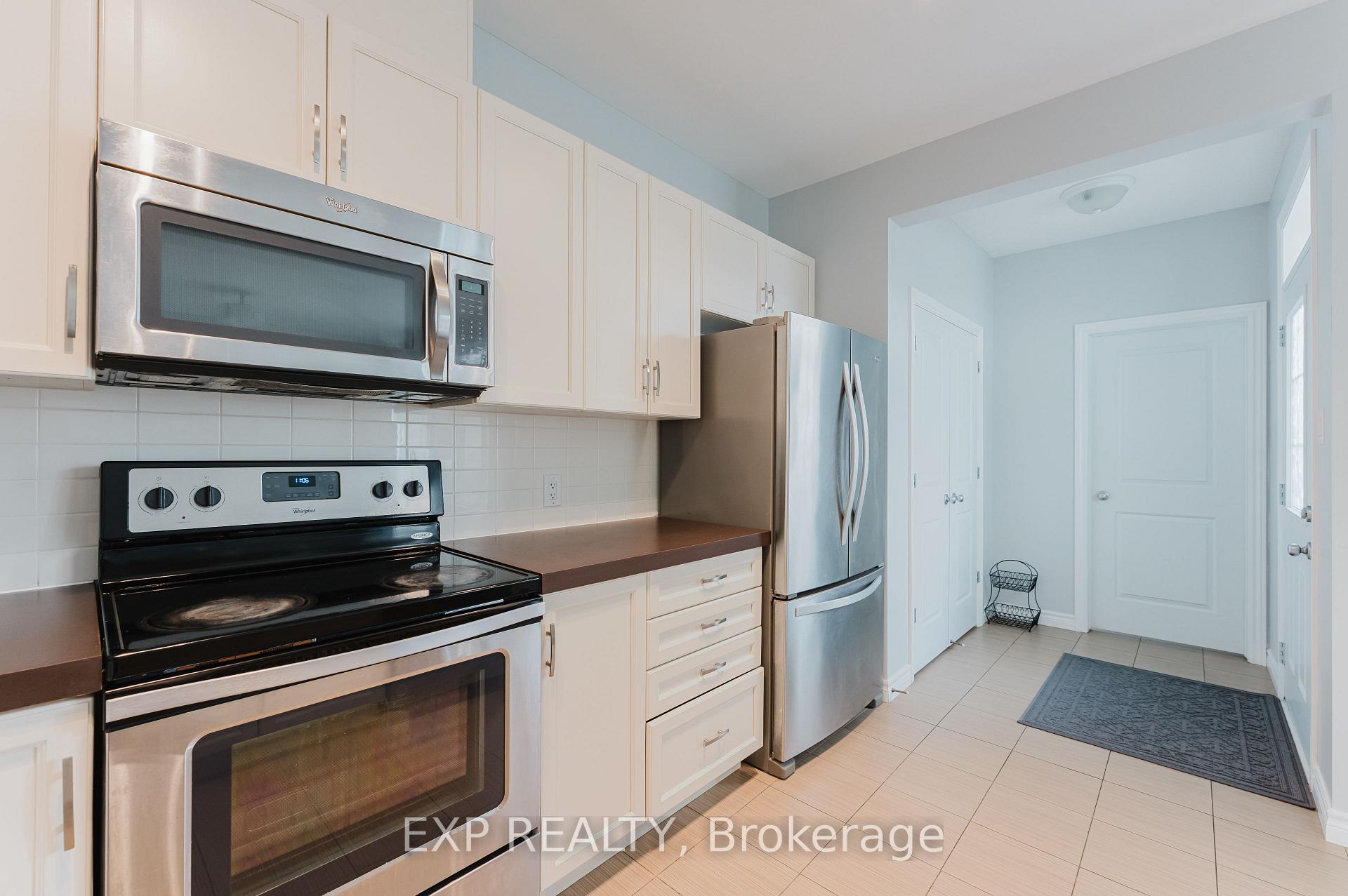 Photo 12 of 400 Sweetflag Street, Ottawa, Barrhaven - Longfields — HOMEH