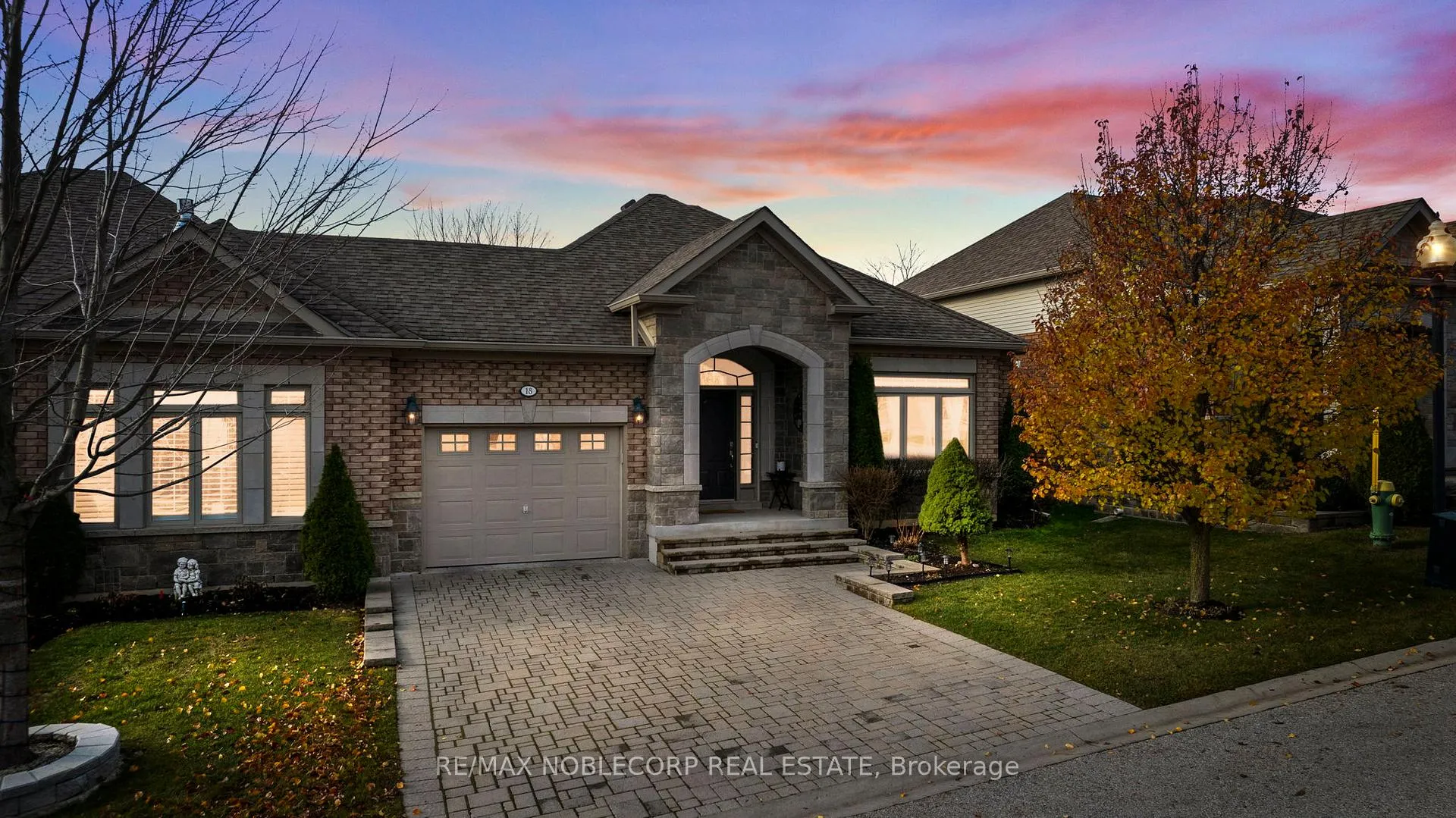 Photo 1 of Unit 31, 18 Upper Highland, New Tecumseth, Alliston — HOMEH