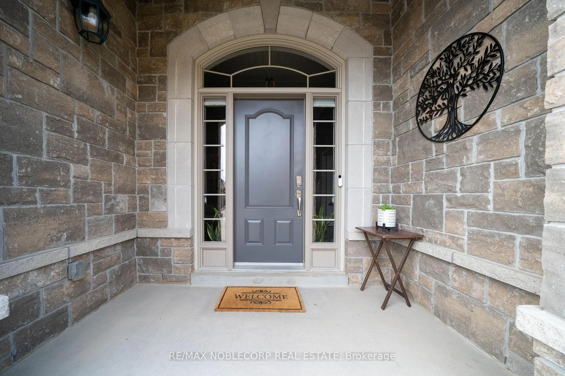 Photo 3 of Unit 31, 18 Upper Highland, New Tecumseth, Alliston — HOMEH