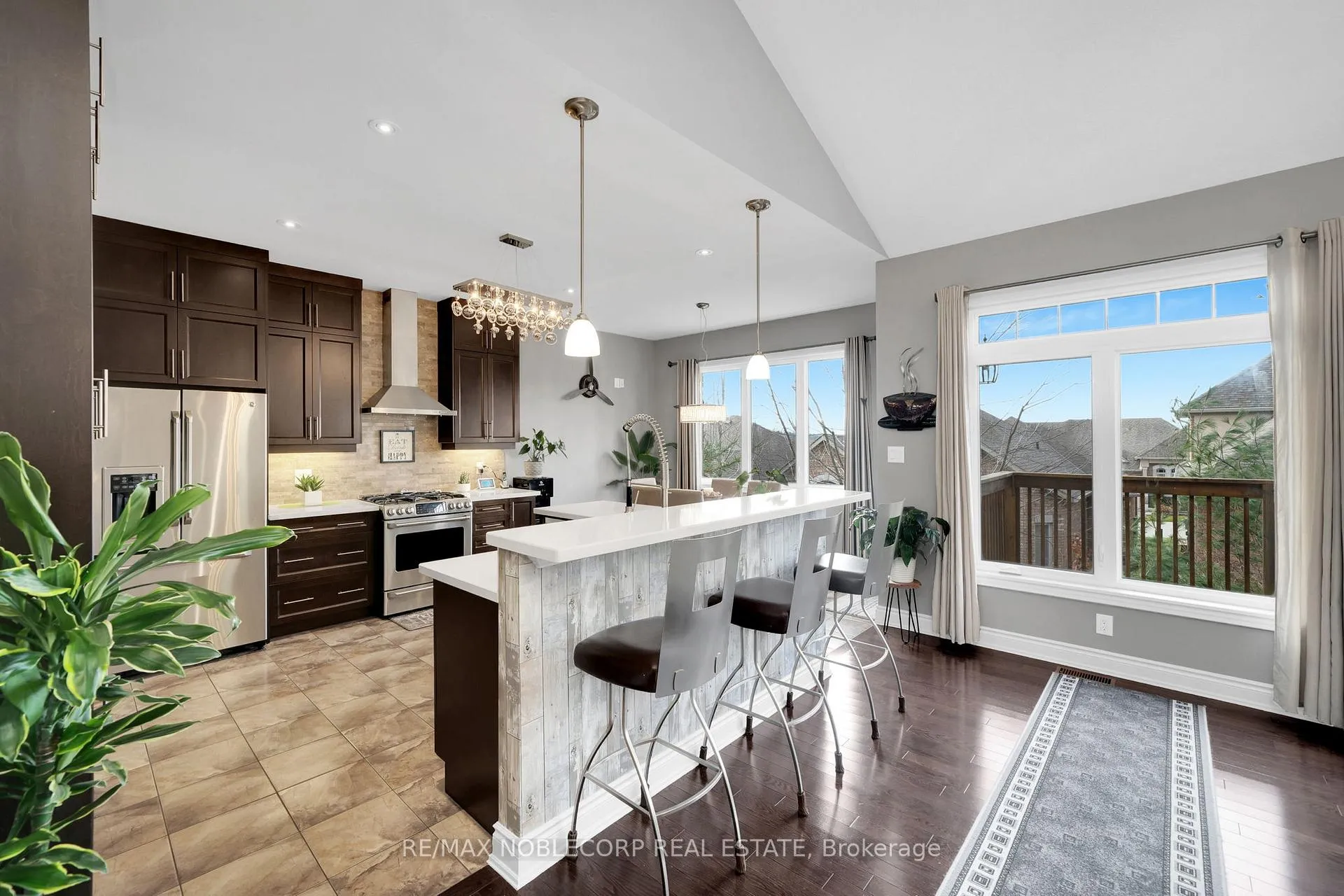 Photo 9 of Unit 31, 18 Upper Highland, New Tecumseth, Alliston — HOMEH