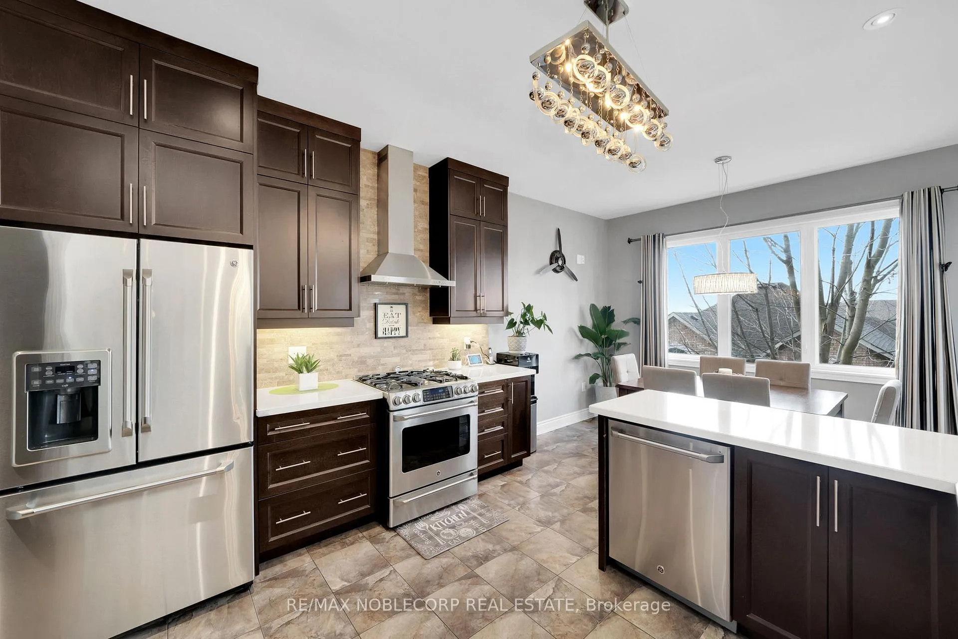 Photo 10 of Unit 31, 18 Upper Highland, New Tecumseth, Alliston — HOMEH