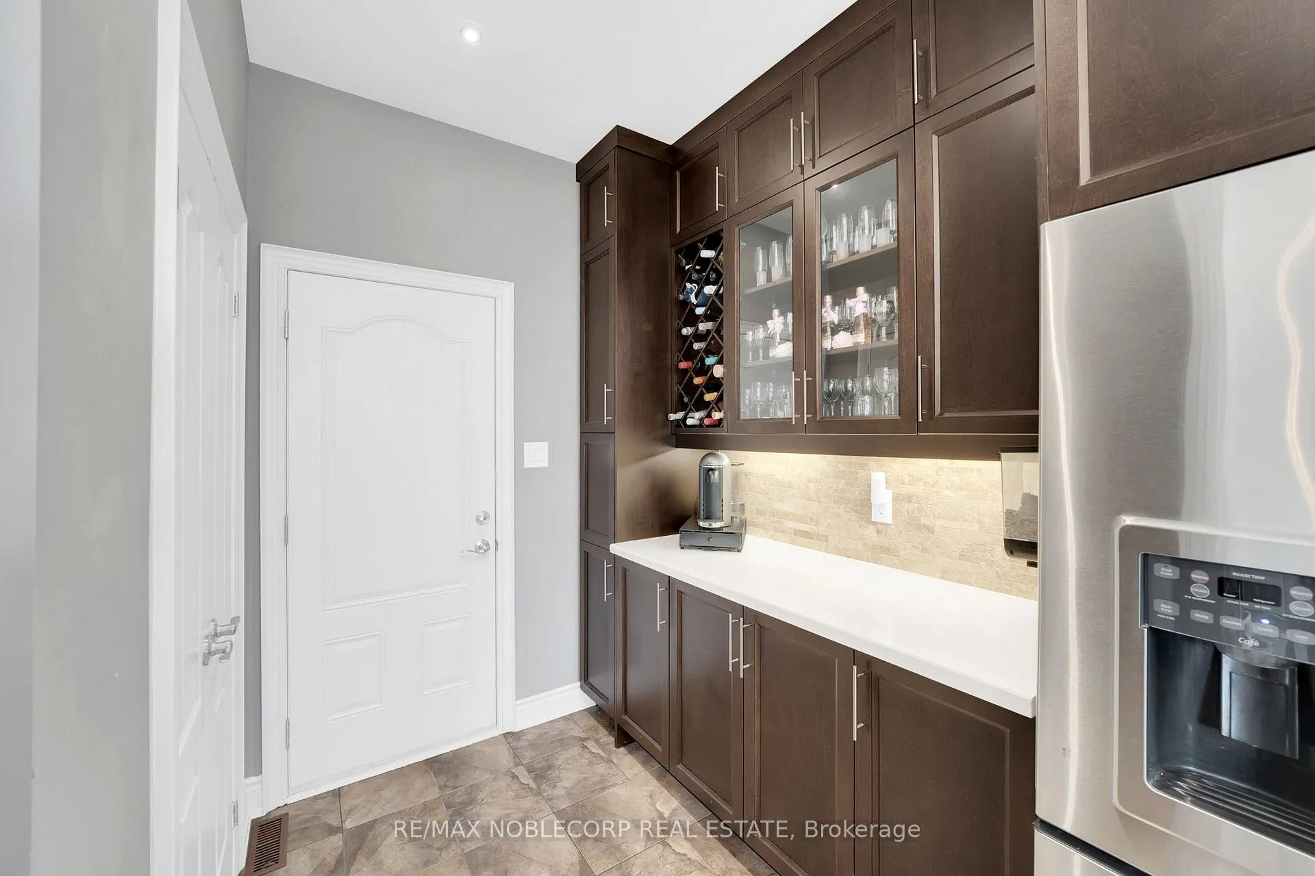 Photo 13 of Unit 31, 18 Upper Highland, New Tecumseth, Alliston — HOMEH