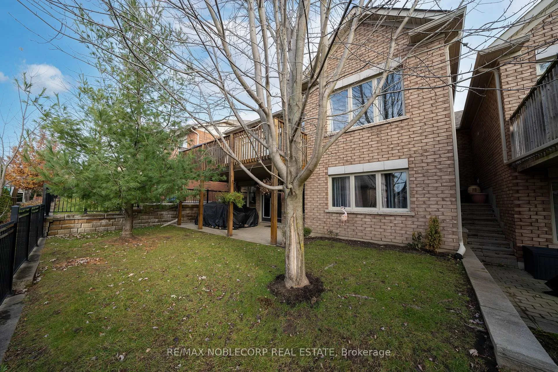Photo 37 of Unit 31, 18 Upper Highland, New Tecumseth, Alliston — HOMEH