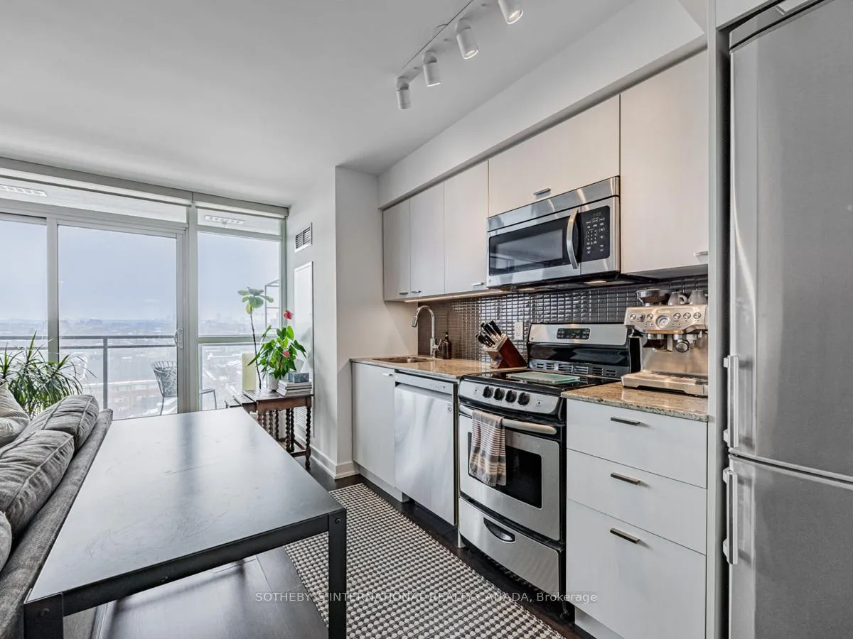 Photo 8 of Unit 1111, 78 Tecumseth Street, Toronto, Niagara — HOMEH
