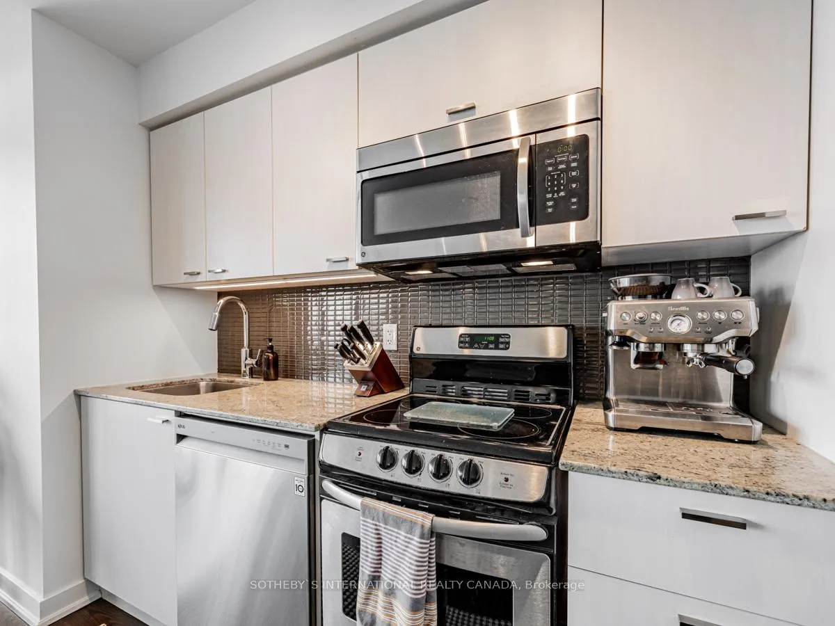 Photo 9 of Unit 1111, 78 Tecumseth Street, Toronto, Niagara — HOMEH