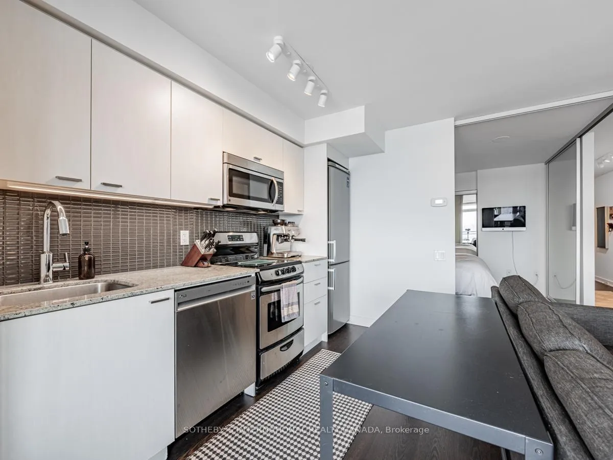 Photo 10 of Unit 1111, 78 Tecumseth Street, Toronto, Niagara — HOMEH
