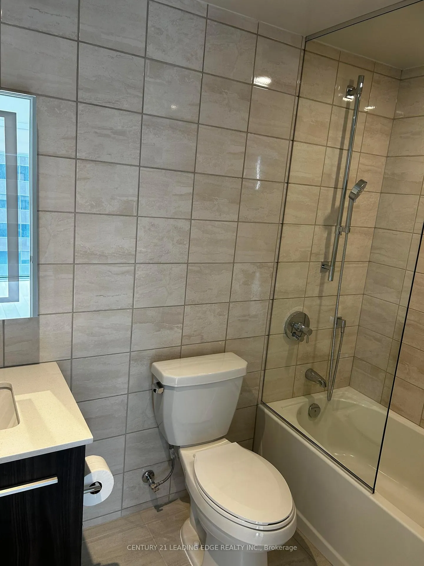 Photo 16 of Unit 3203, 8 Cumberland Street, Toronto, The Annex — HOMEH