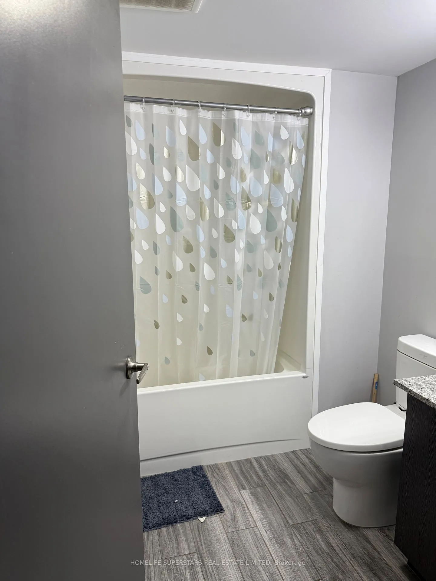 Photo 6 of 275 Larch Street, Waterloo, Lakeshore Village — HOMEH
