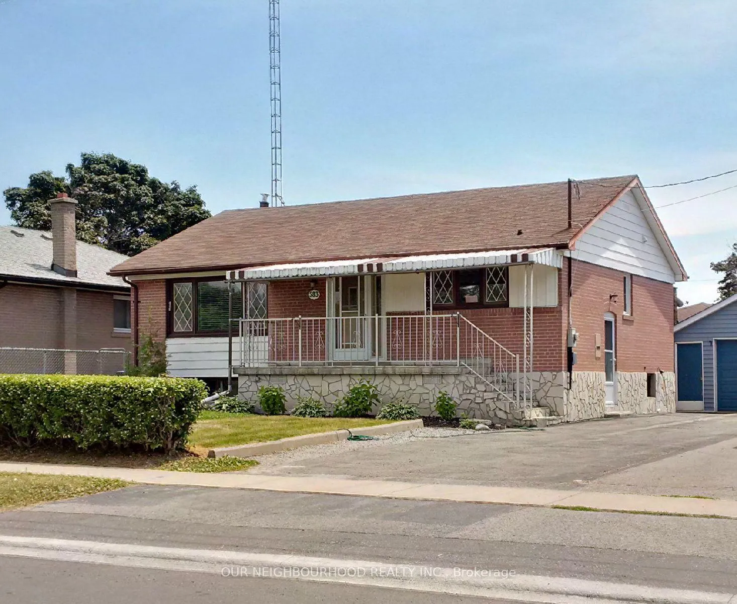 Front of 583 Shakespeare Avenue