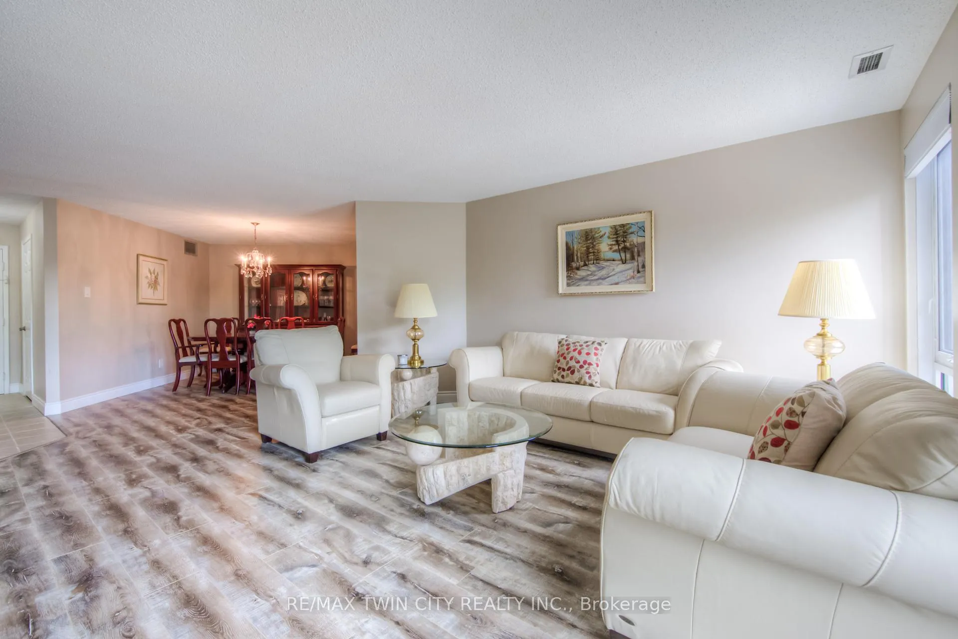 Photo 5 of Unit 31, 50 Blue Springs Drive, Waterloo — HOMEH
