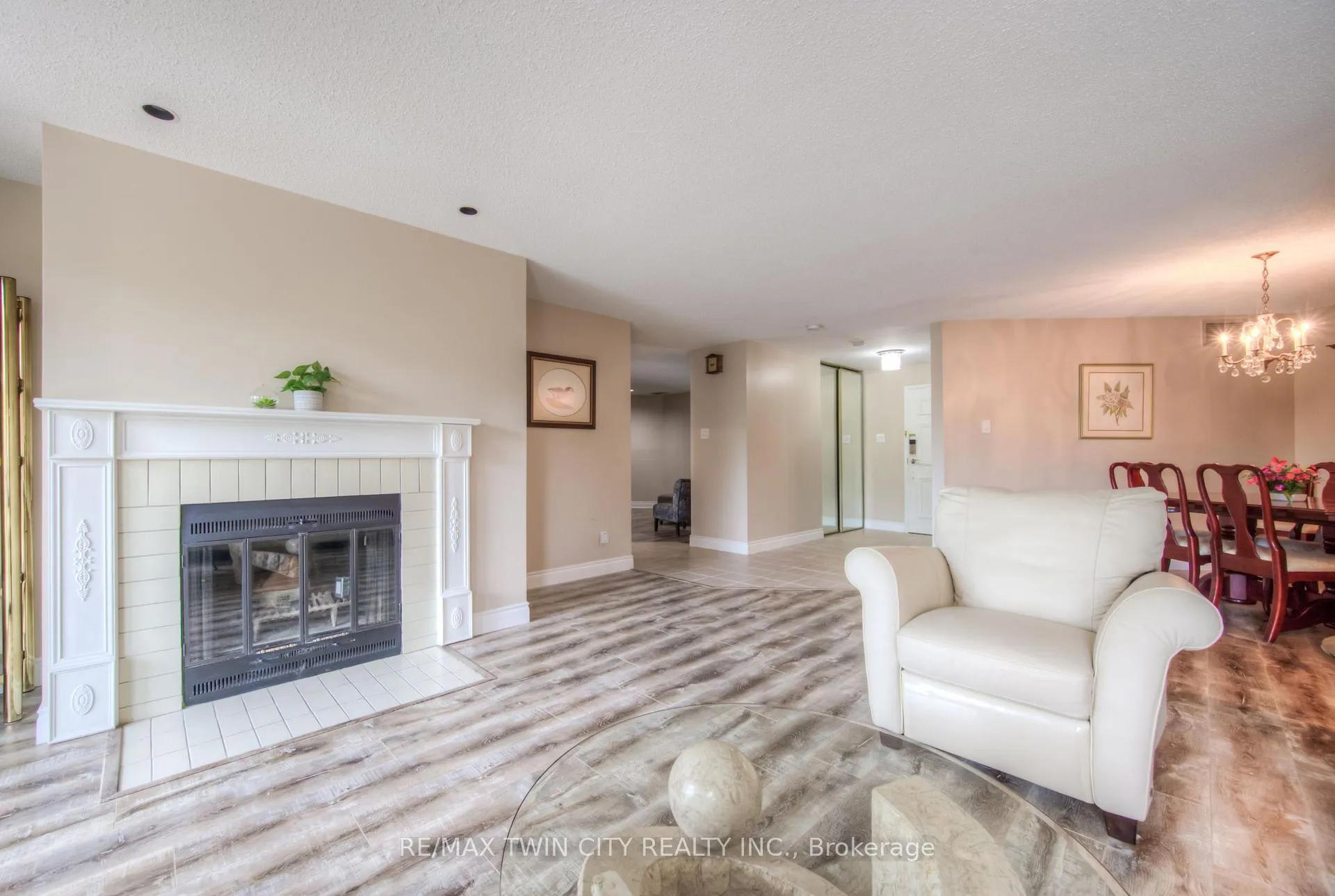 Photo 6 of Unit 31, 50 Blue Springs Drive, Waterloo — HOMEH
