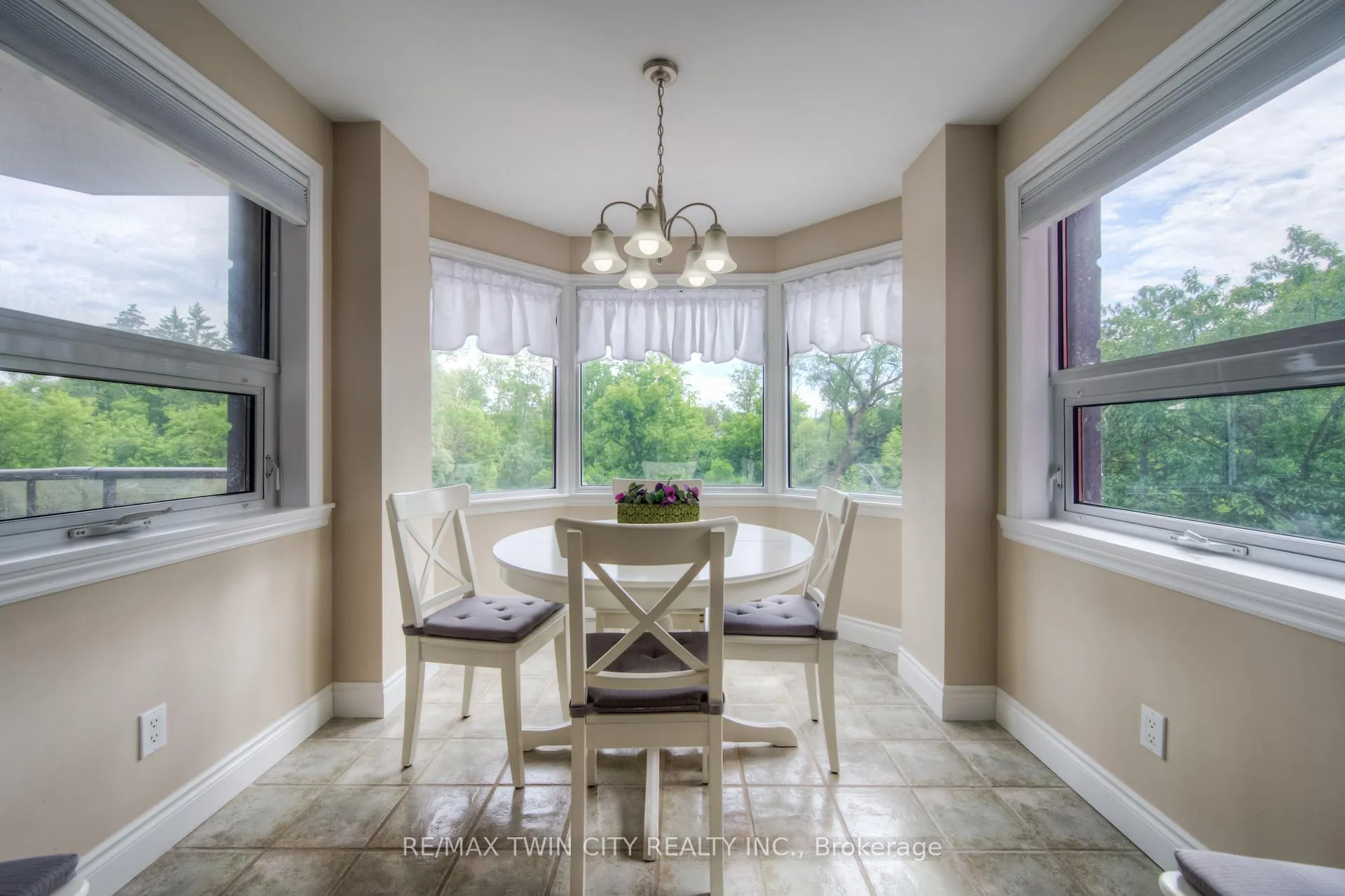 Photo 14 of Unit 31, 50 Blue Springs Drive, Waterloo — HOMEH