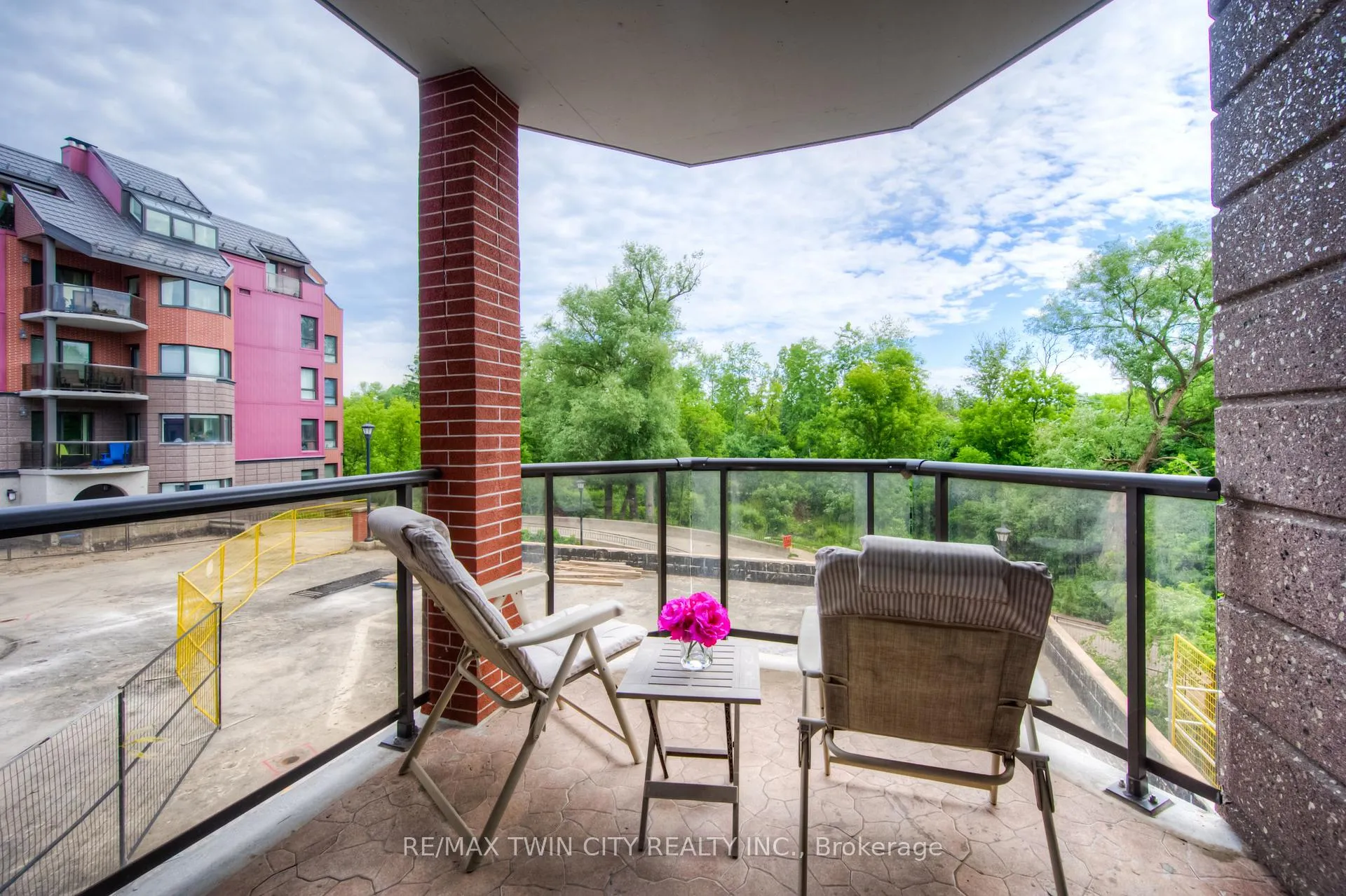 Photo 15 of Unit 31, 50 Blue Springs Drive, Waterloo — HOMEH