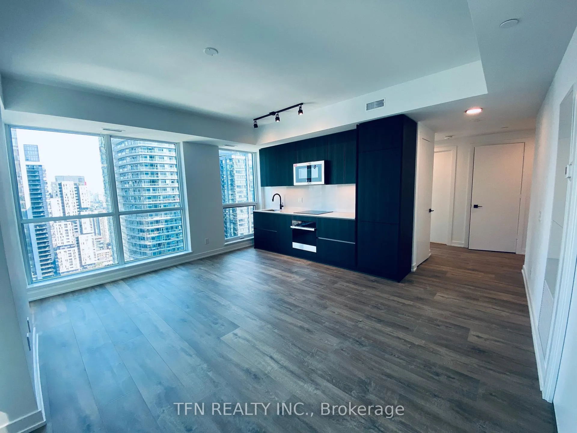 Photo 1 of Unit 3805, 327 King Street W, Toronto, Waterfront Communities — HOMEH