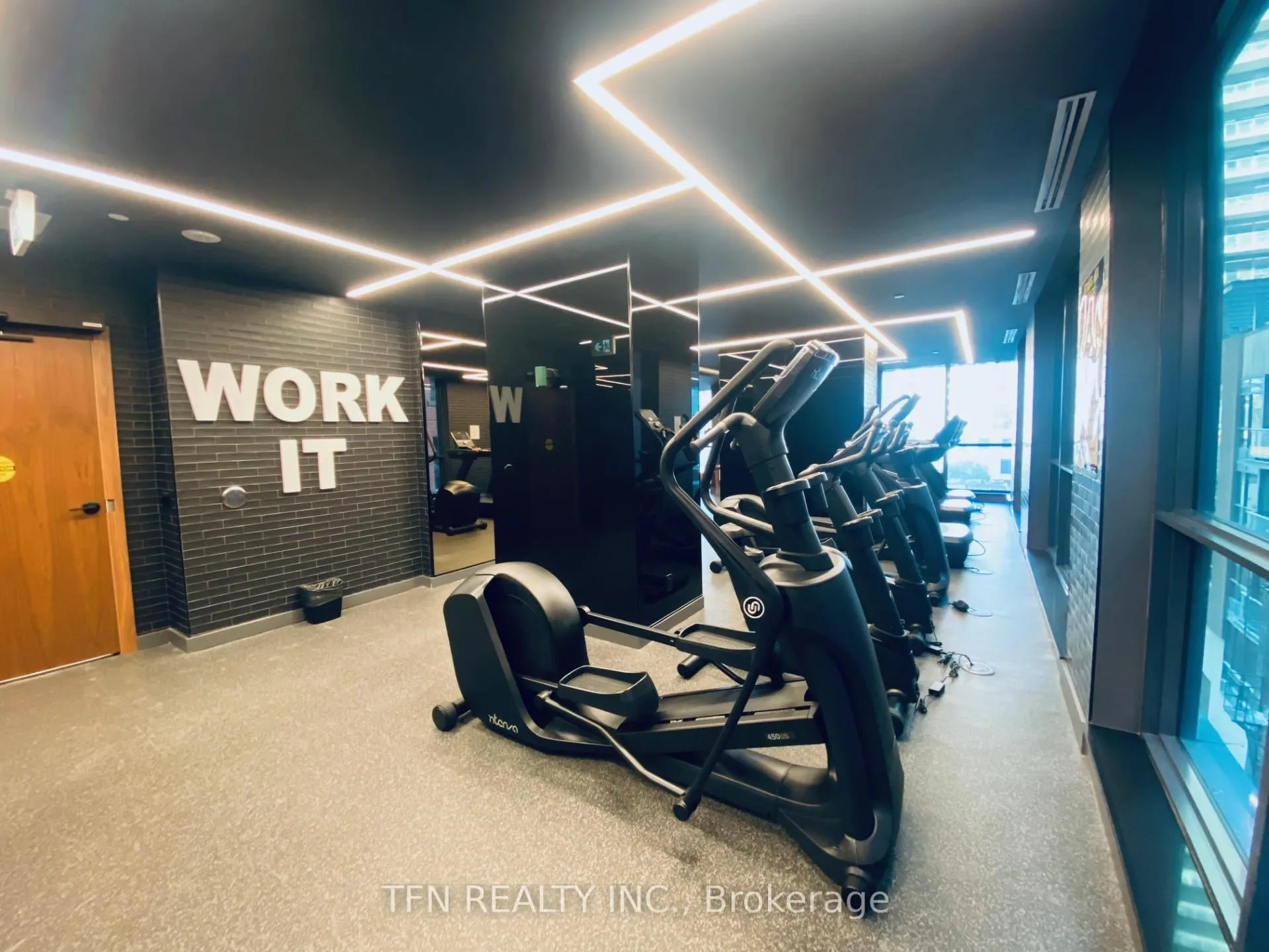 Photo 16 of Unit 3805, 327 King Street W, Toronto, Waterfront Communities — HOMEH