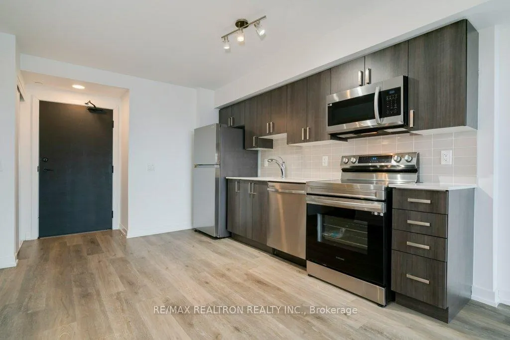 Photo 2 of Unit 619, 1480 Bayly Street, Pickering, Bay Ridges — HOMEH