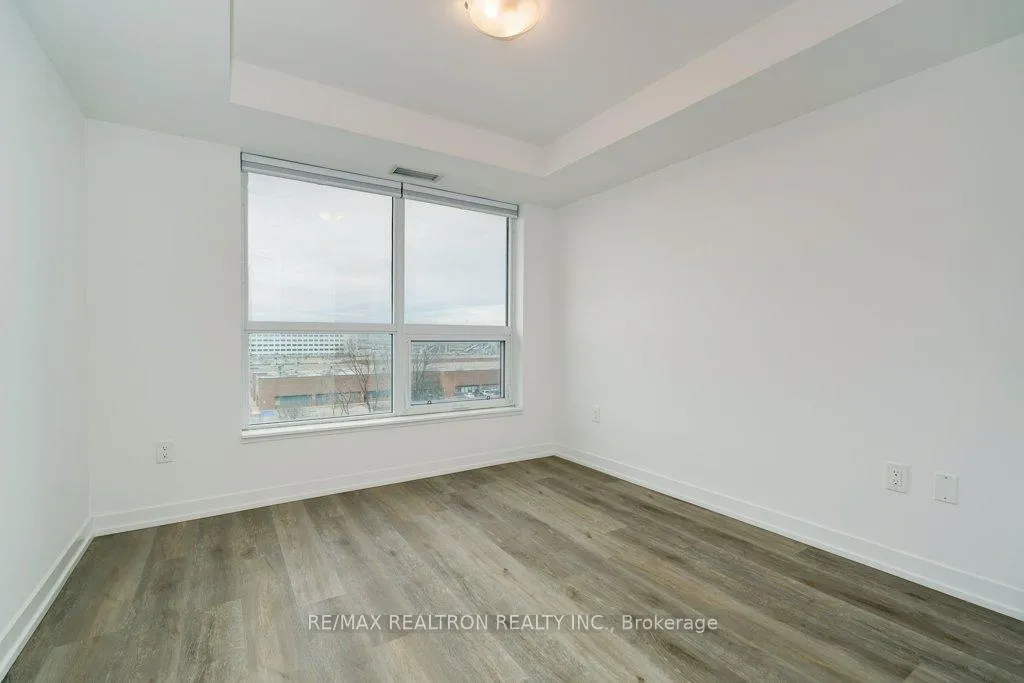 Photo 5 of Unit 619, 1480 Bayly Street, Pickering, Bay Ridges — HOMEH