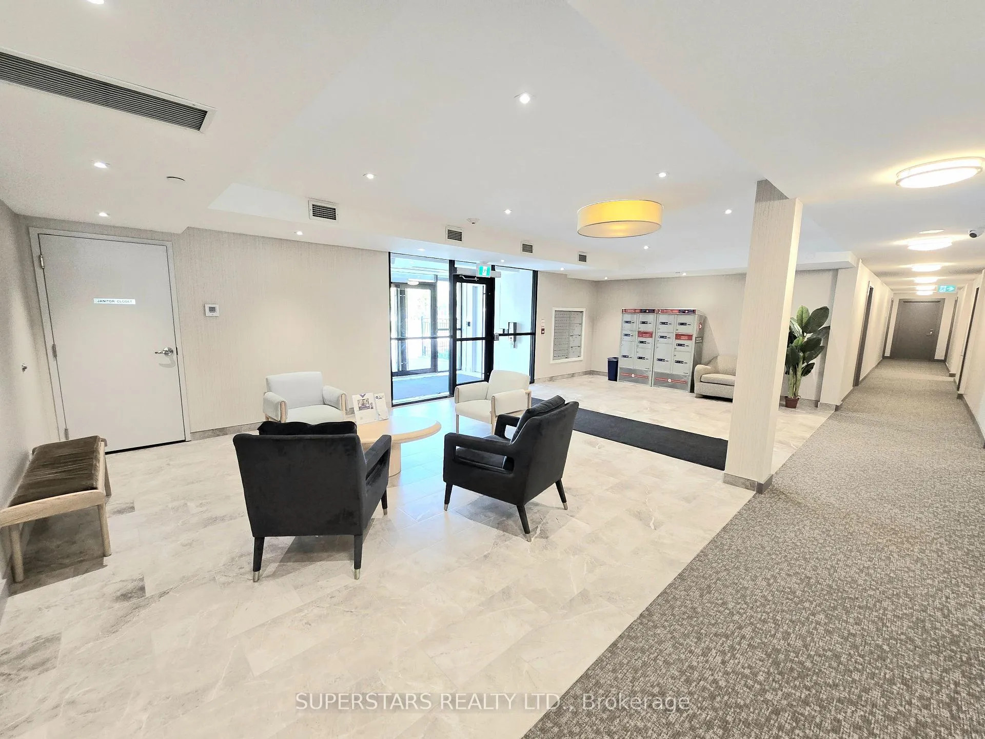 Photo 3 of Unit 507, 1709 Bur Oak Avenue, Markham, Wismer — HOMEH
