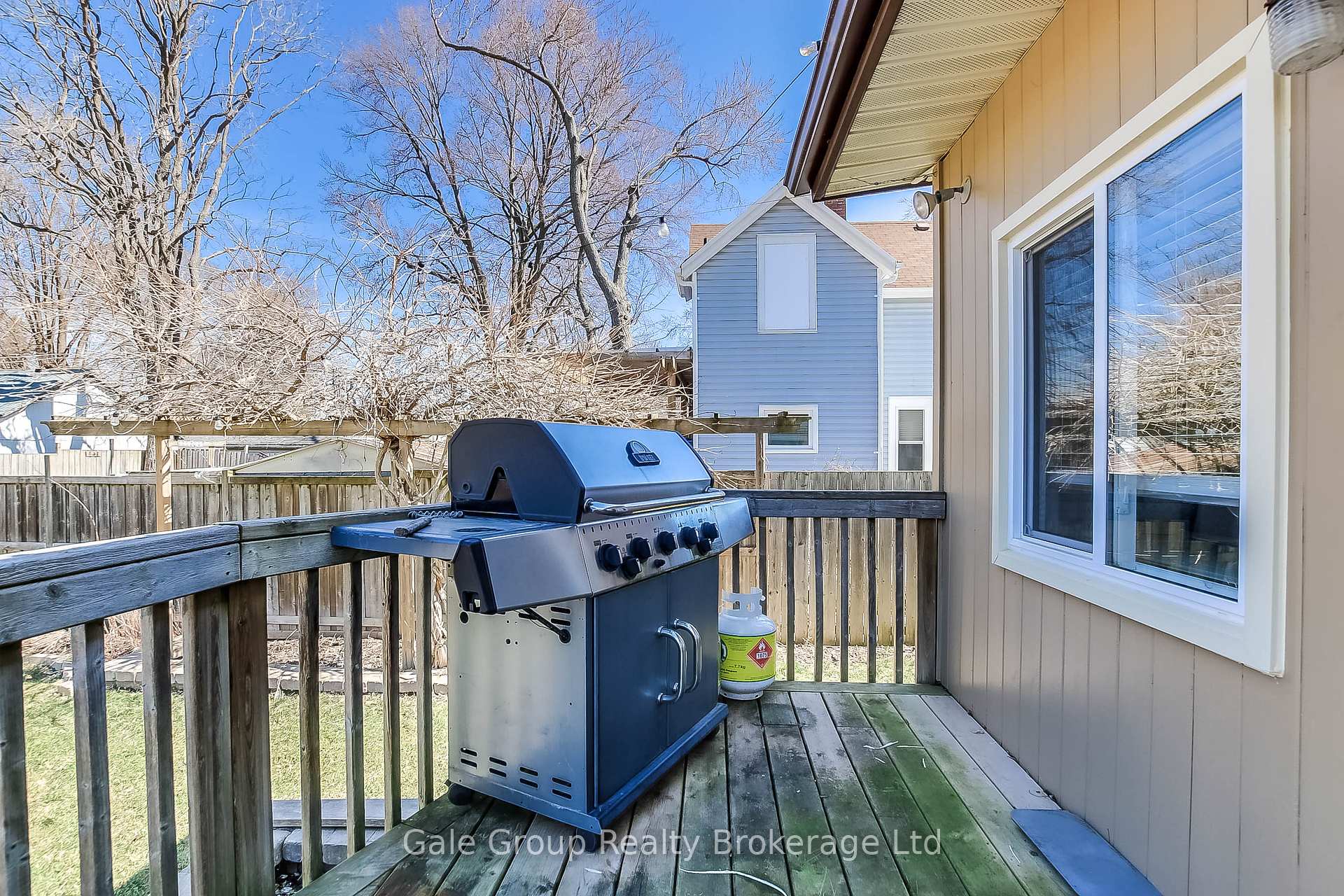 Photo 5 of 148 Borden Avenue, Central Elgin, Belmont — HOMEH