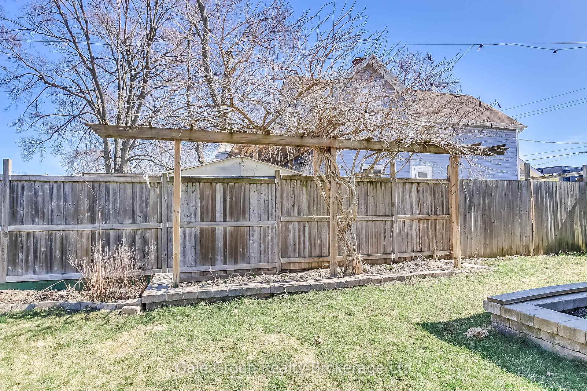 Photo 6 of 148 Borden Avenue, Central Elgin, Belmont — HOMEH