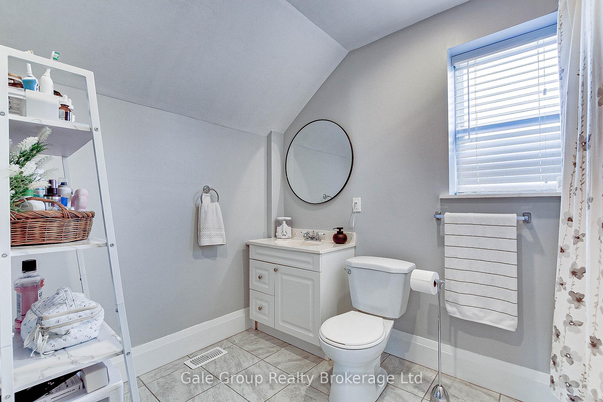 Photo 20 of 148 Borden Avenue, Central Elgin, Belmont — HOMEH
