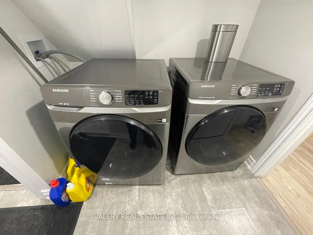 Photo 8 of Unit Lower, 520 Cochrane Rd, Hamilton, Rosedale — HOMEH