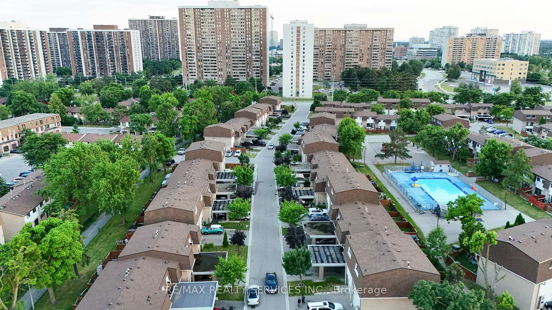 Photo 27 of Unit 21, 475 Bramalea Road, Brampton, Southgate — HOMEH