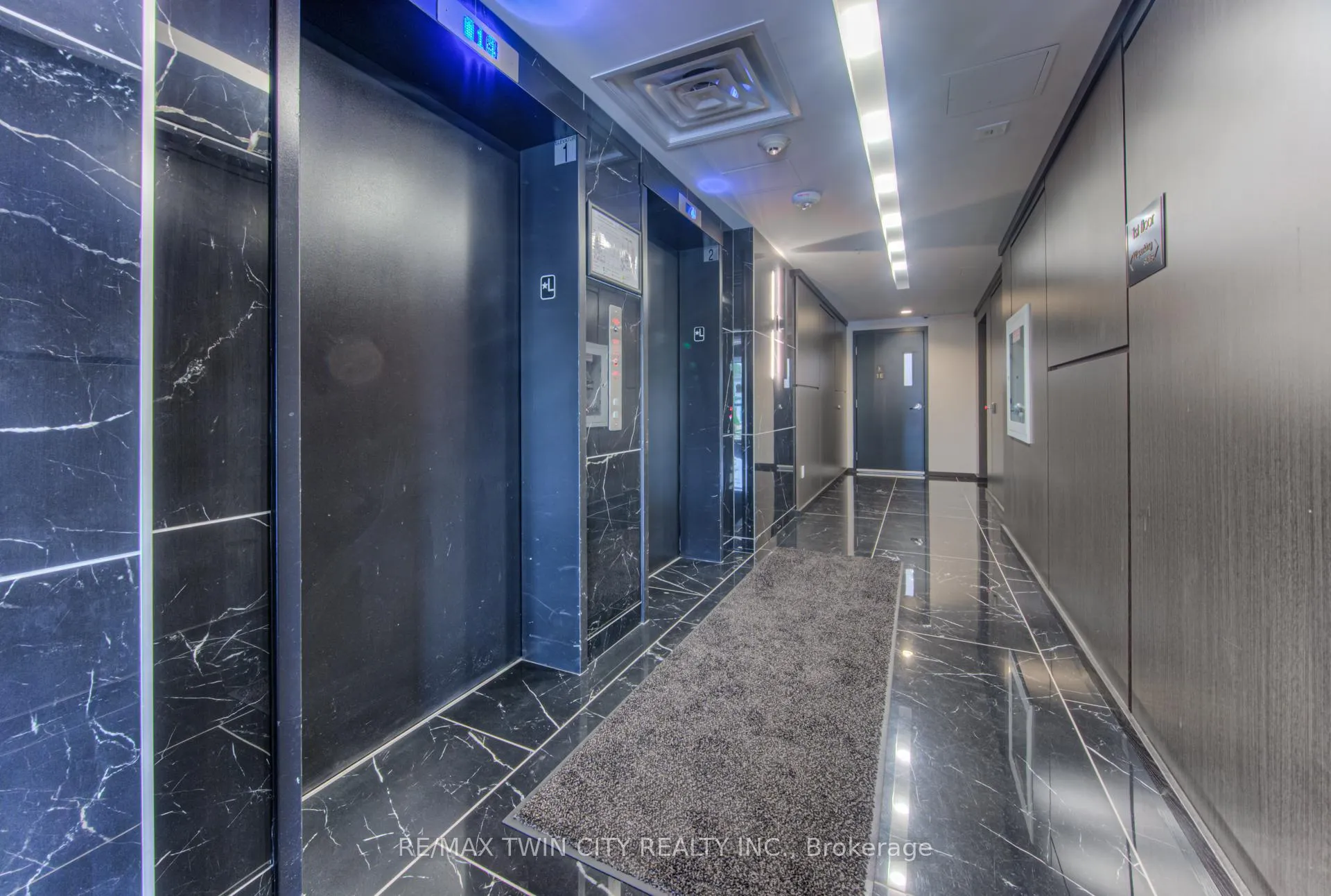 Photo 2 of Unit 1612, 181 King Street S, Waterloo — HOMEH