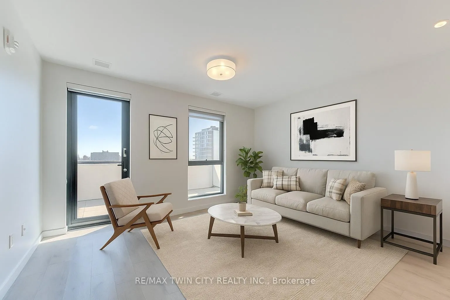 Photo 4 of Unit 1612, 181 King Street S, Waterloo — HOMEH