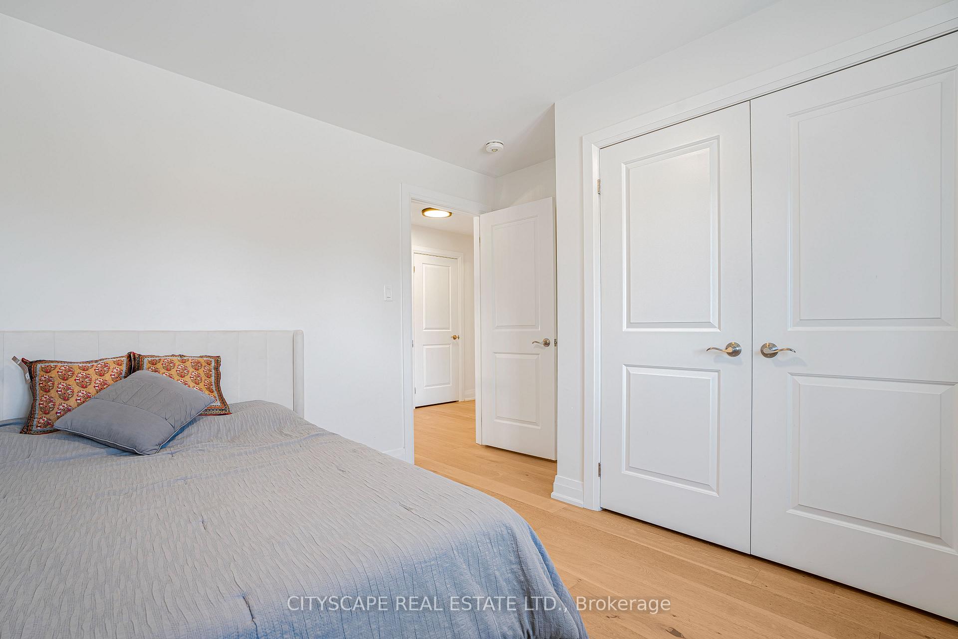 Photo 26 of 143 Sun King Crescent, Barrie, Innis-Shore — HOMEH