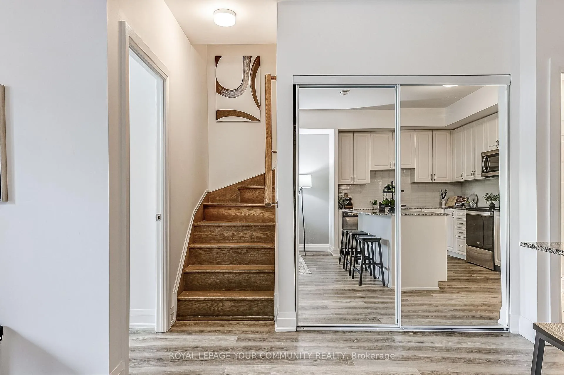 Photo 10 of Unit B602, 5279 Highway 7, Vaughan, Vaughan Grove — HOMEH