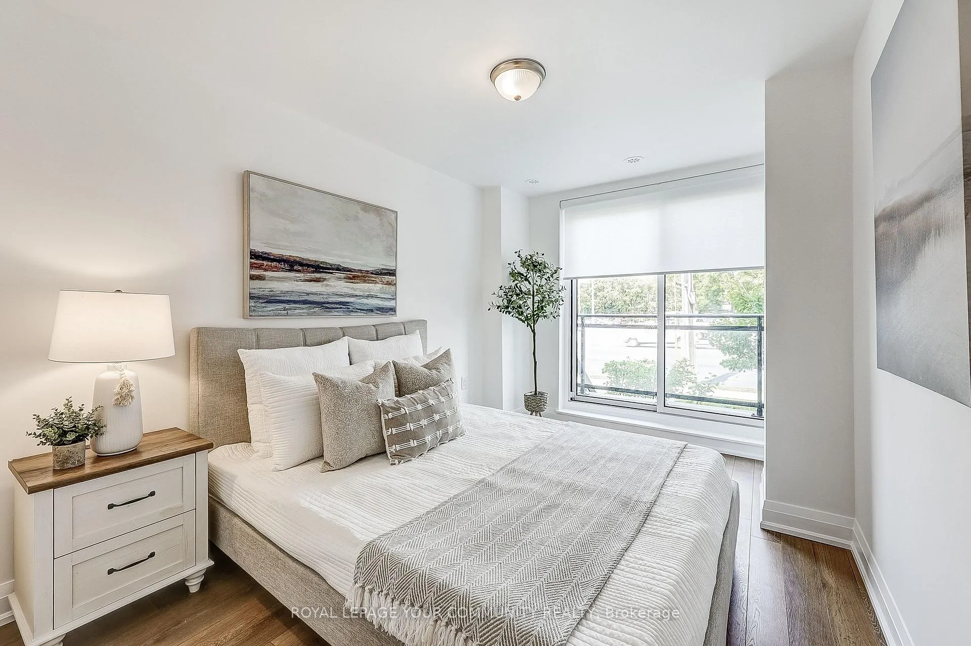 Photo 23 of Unit B602, 5279 Highway 7, Vaughan, Vaughan Grove — HOMEH