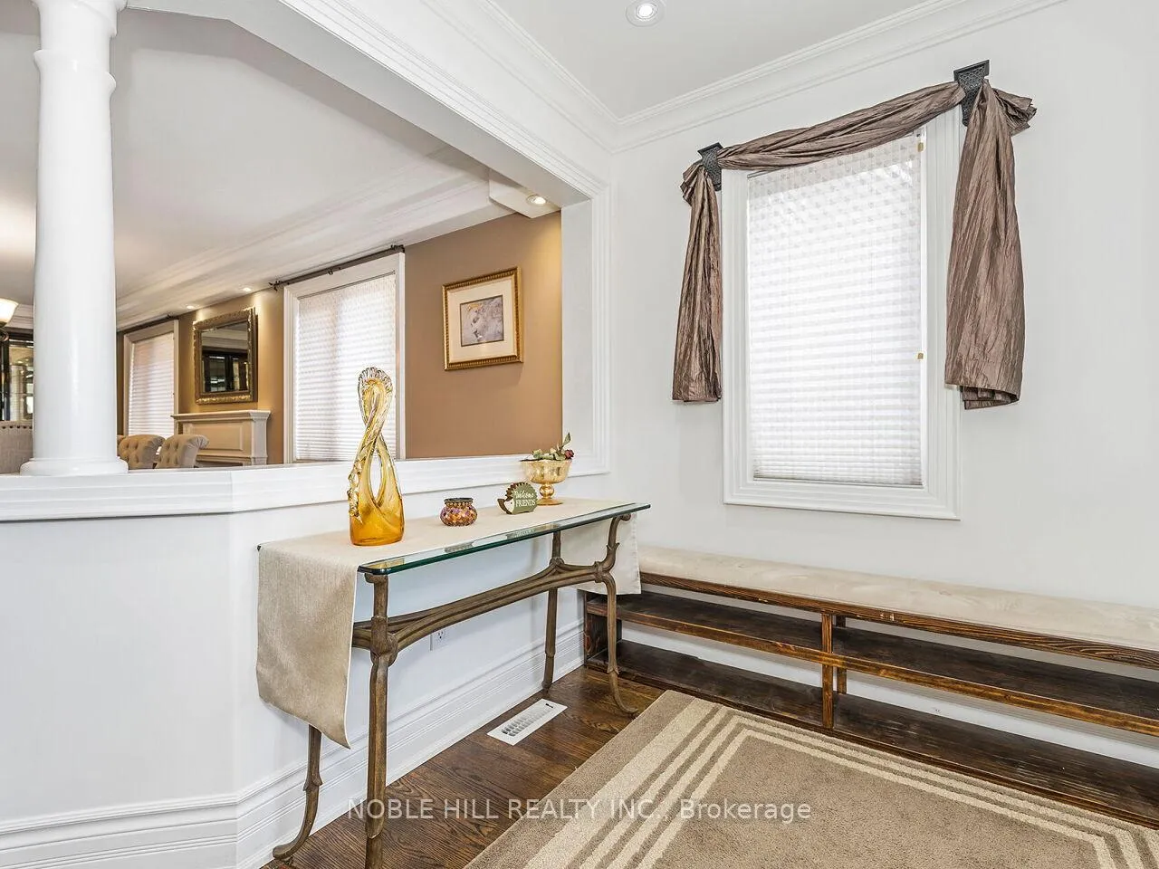 Photo 2 of 180 Royalpark Way, Vaughan, Elder Mills — HOMEH