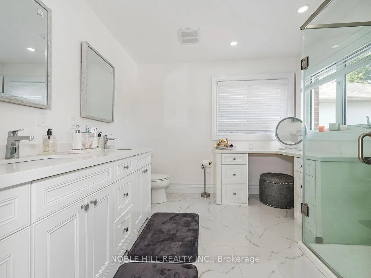 Photo 25 of 180 Royalpark Way, Vaughan, Elder Mills — HOMEH