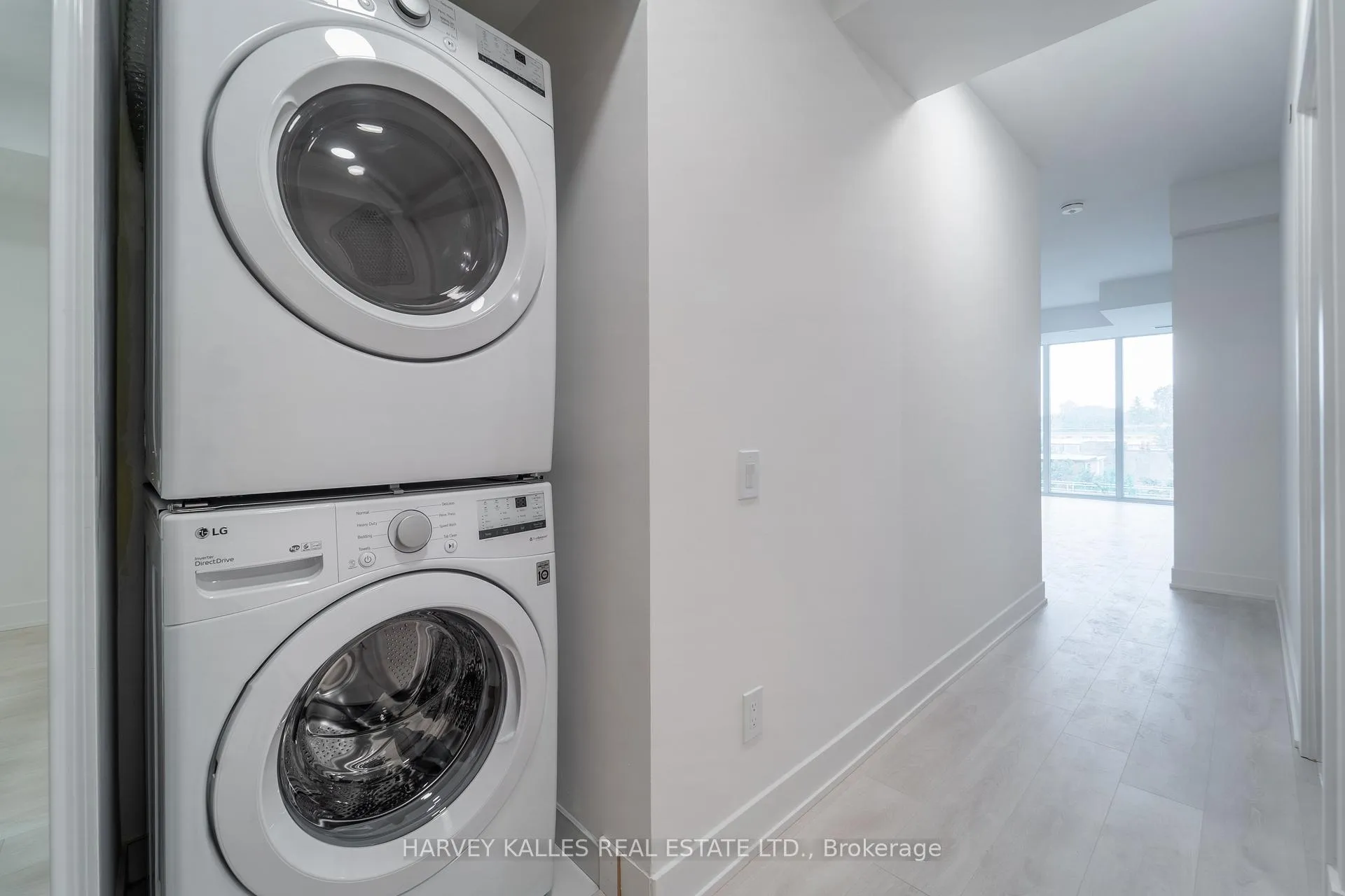 Photo 6 of Unit 416, 1285 Queen Street E, Toronto, Greenwood-Coxwell — HOMEH
