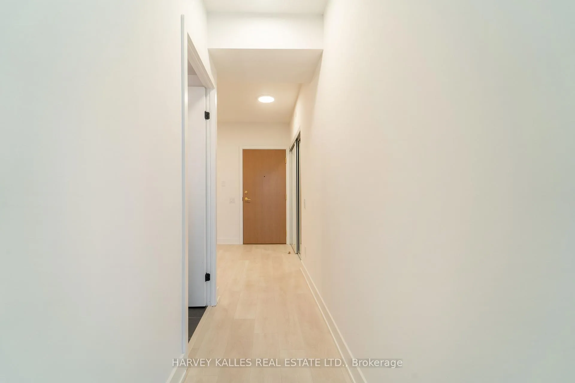 Photo 10 of Unit 416, 1285 Queen Street E, Toronto, Greenwood-Coxwell — HOMEH