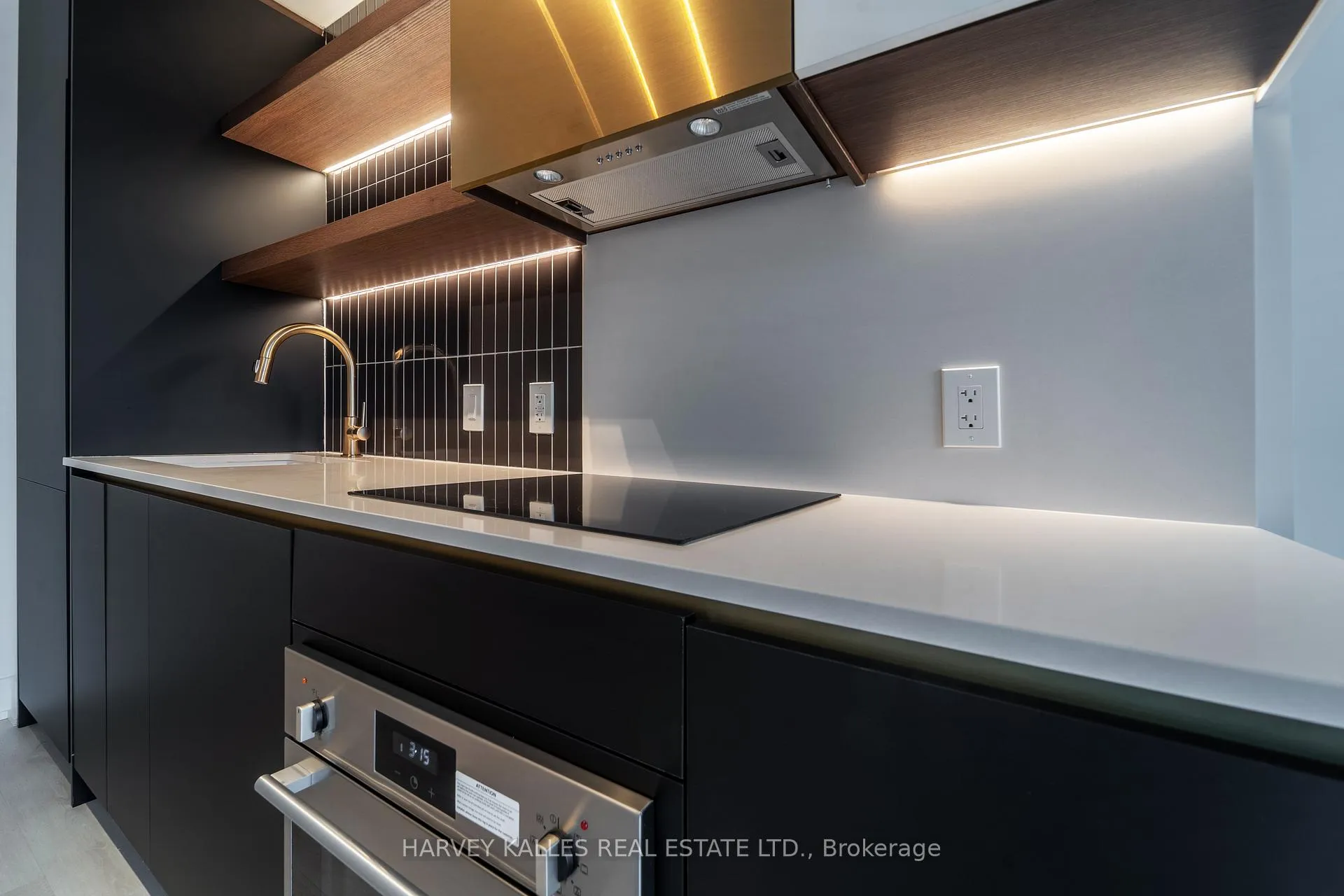 Photo 16 of Unit 416, 1285 Queen Street E, Toronto, Greenwood-Coxwell — HOMEH