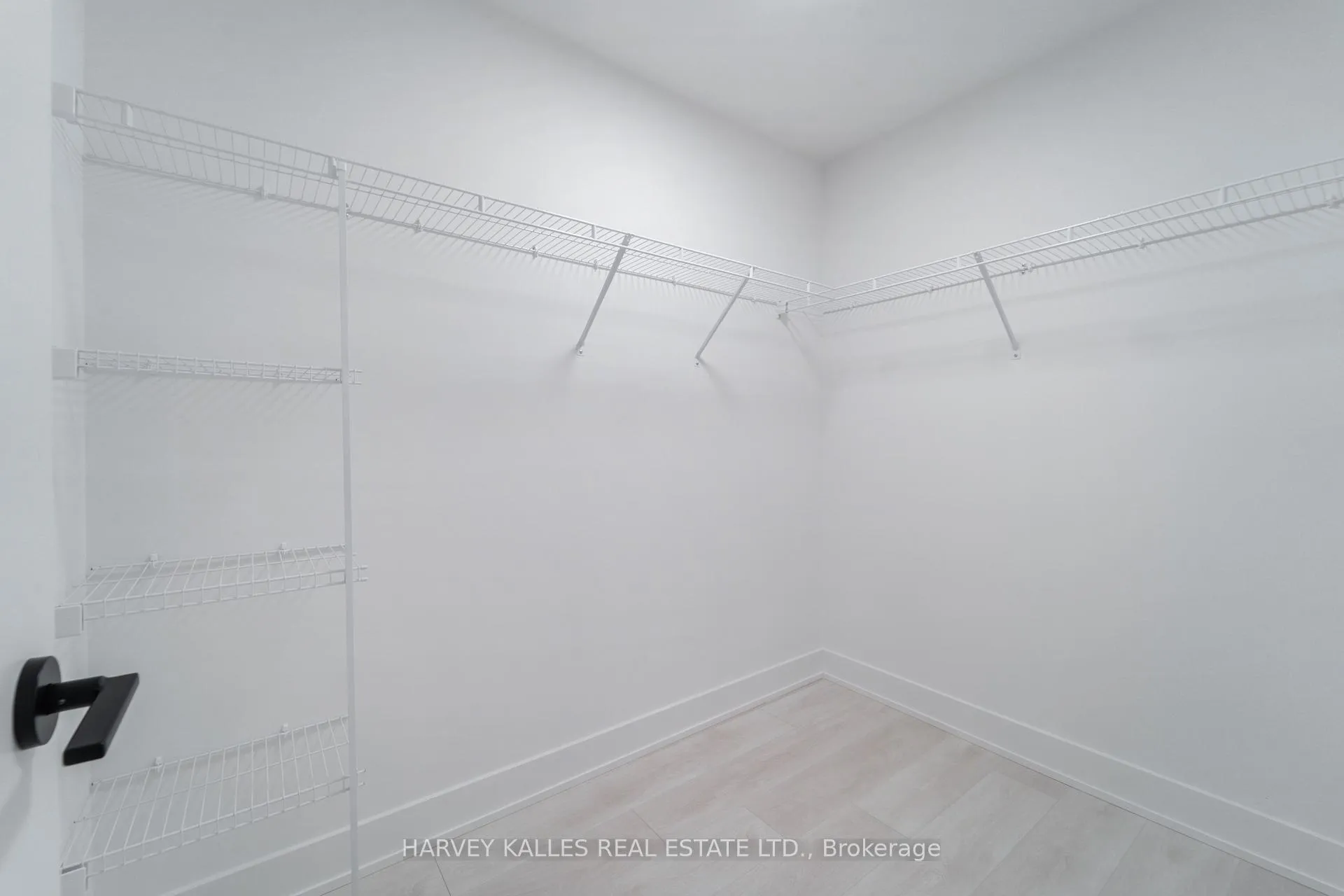 Photo 23 of Unit 416, 1285 Queen Street E, Toronto, Greenwood-Coxwell — HOMEH