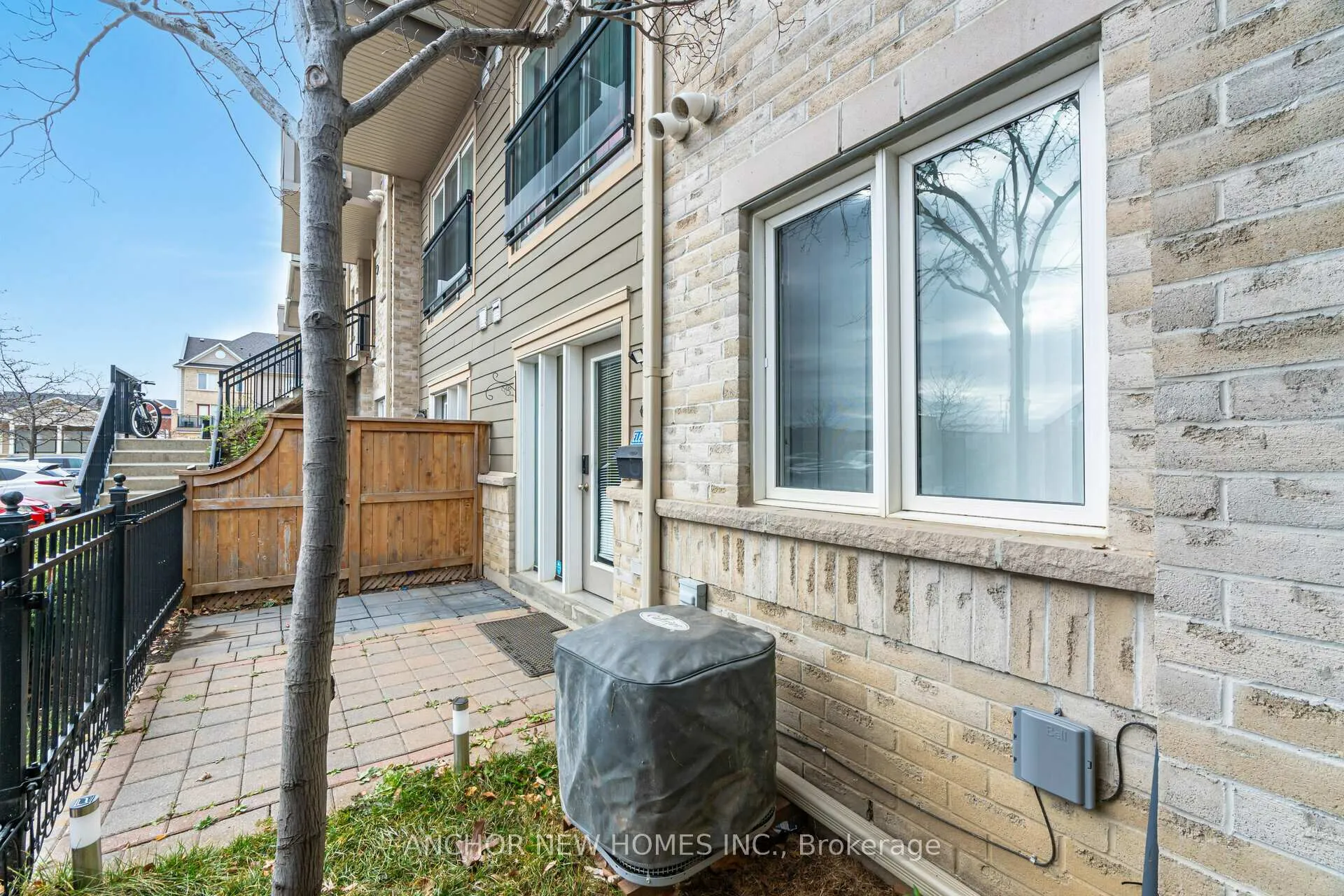 Photo 27 of Unit 81, 60 Fairwood Circle, Brampton, Sandringham-Wellington — HOMEH