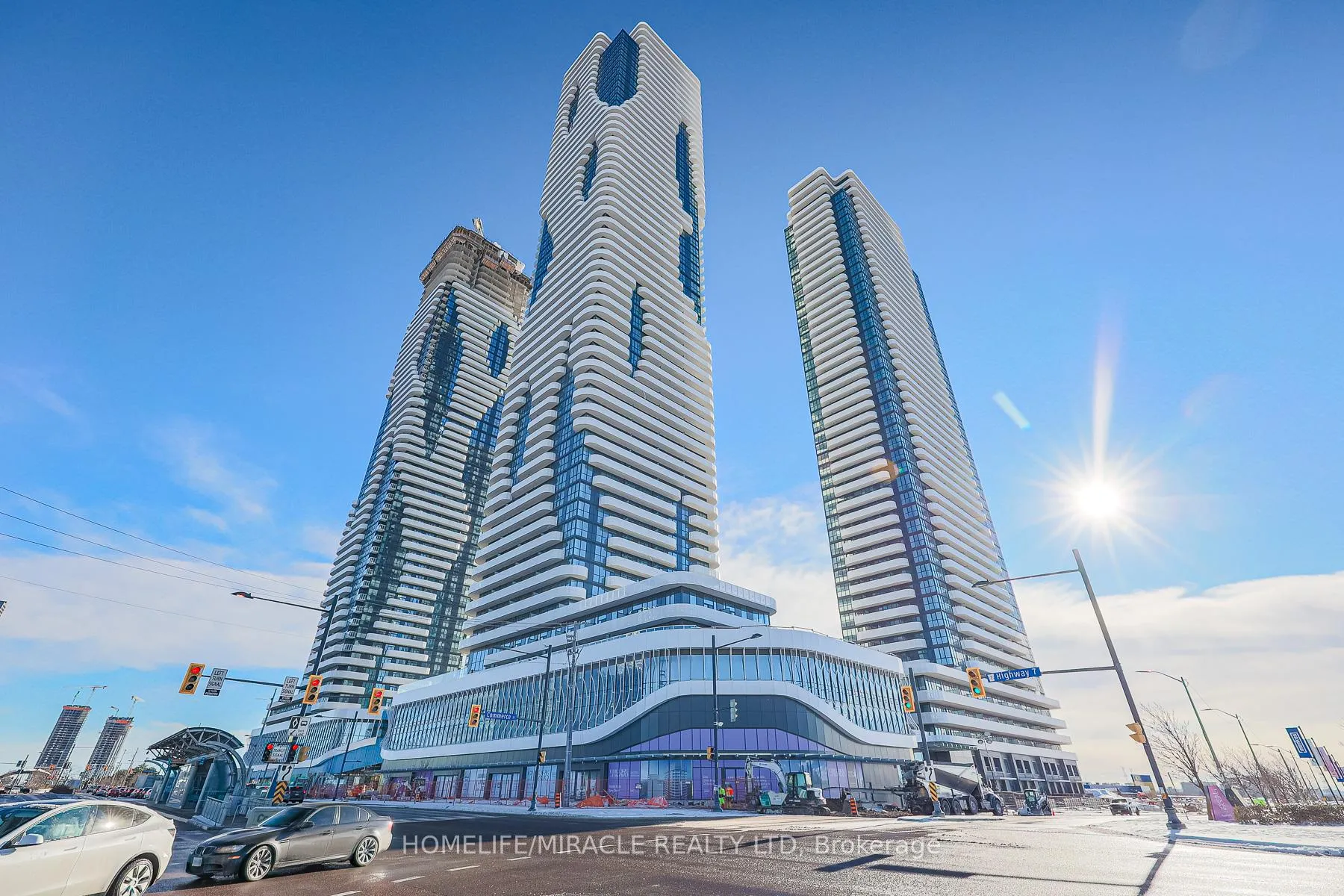 Photo 1 of Unit 305, 195 Commerce Street, Vaughan, Vaughan Corporate Centre — HOMEH
