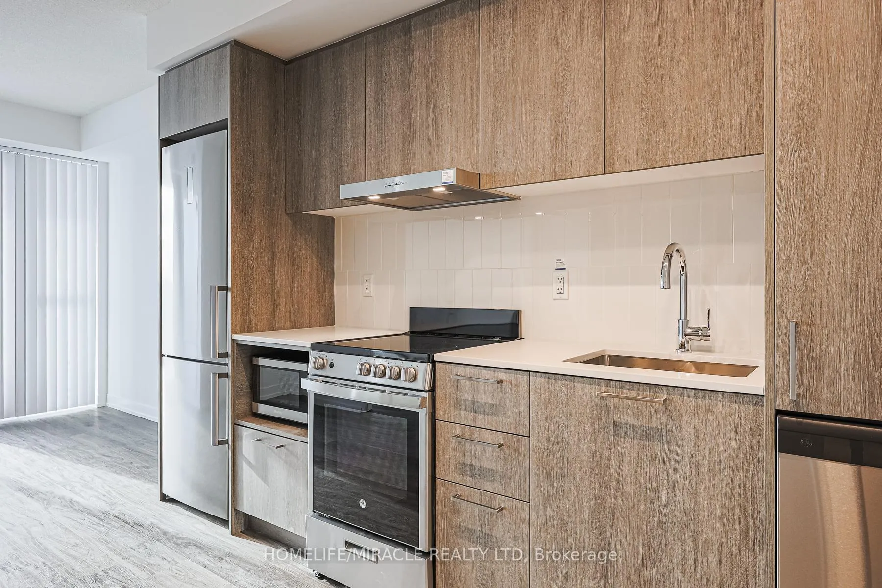 Photo 19 of Unit 305, 195 Commerce Street, Vaughan, Vaughan Corporate Centre — HOMEH