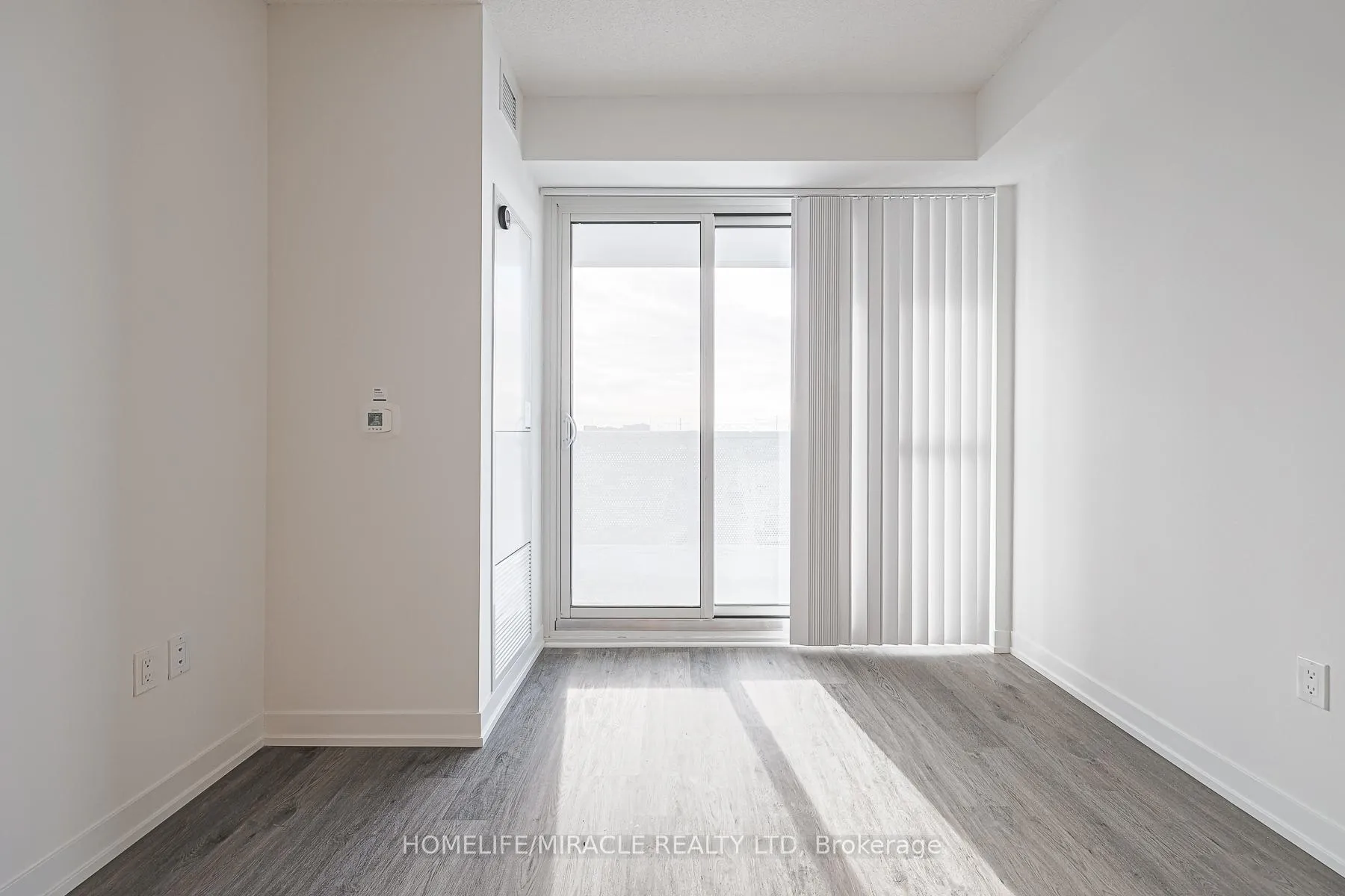 Photo 23 of Unit 305, 195 Commerce Street, Vaughan, Vaughan Corporate Centre — HOMEH