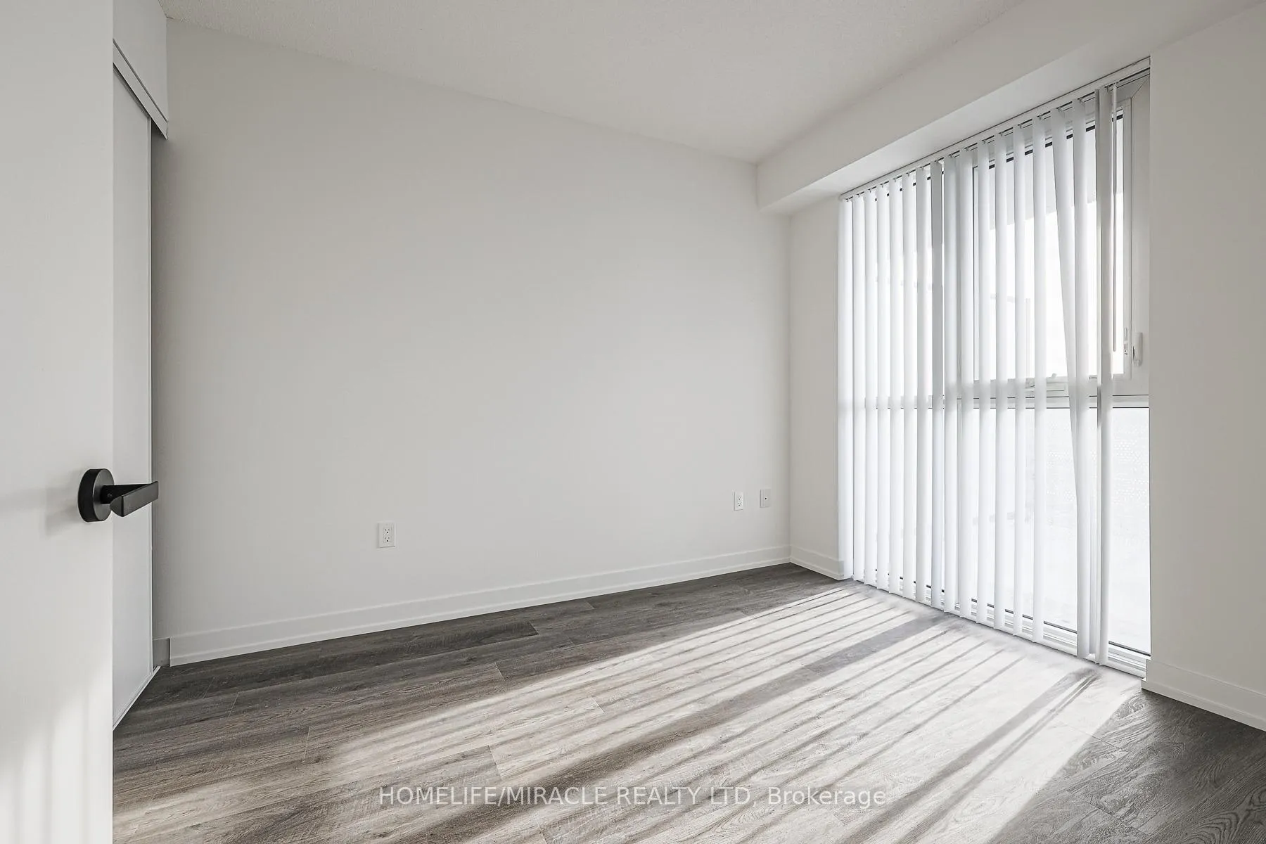 Photo 25 of Unit 305, 195 Commerce Street, Vaughan, Vaughan Corporate Centre — HOMEH