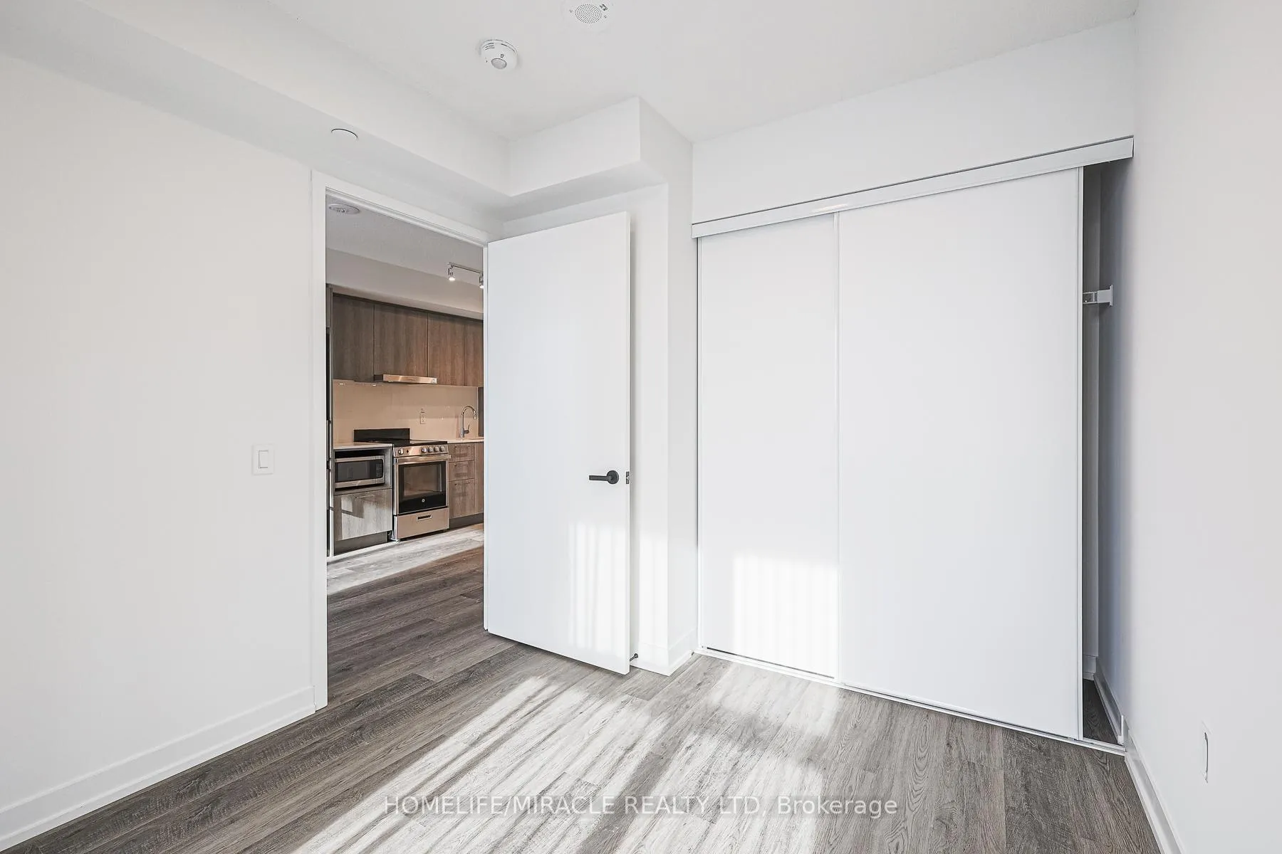 Photo 27 of Unit 305, 195 Commerce Street, Vaughan, Vaughan Corporate Centre — HOMEH