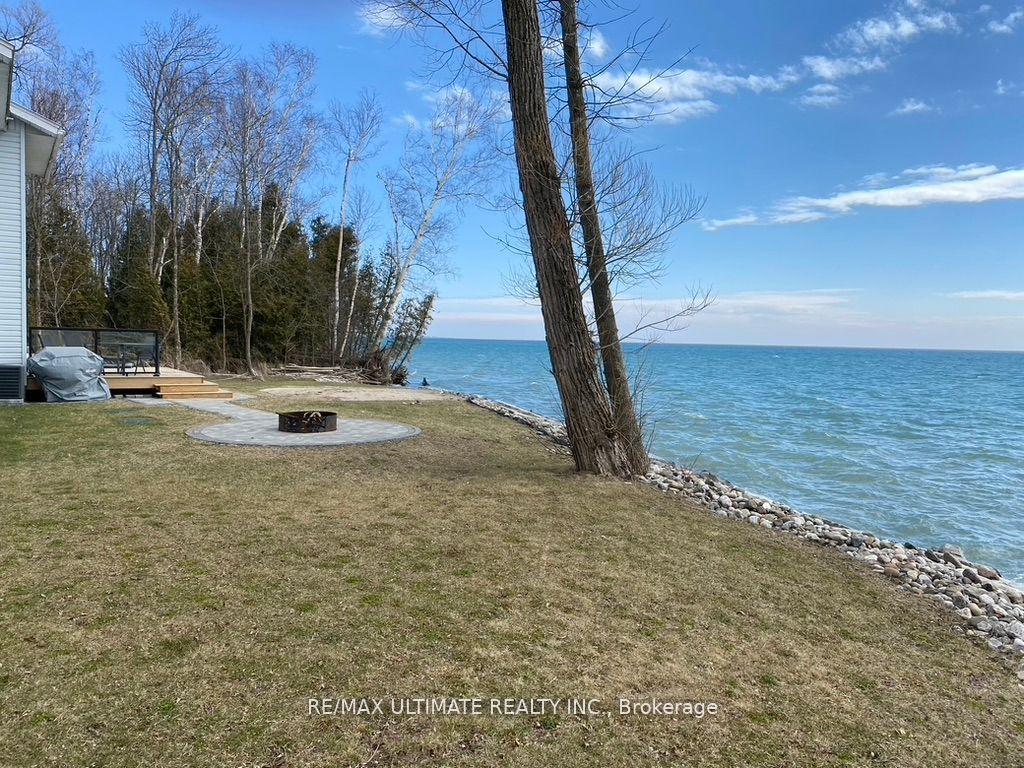 Photo 2 of 153 Beach Drive, Cramahe, Rural Cramahe — HOMEH