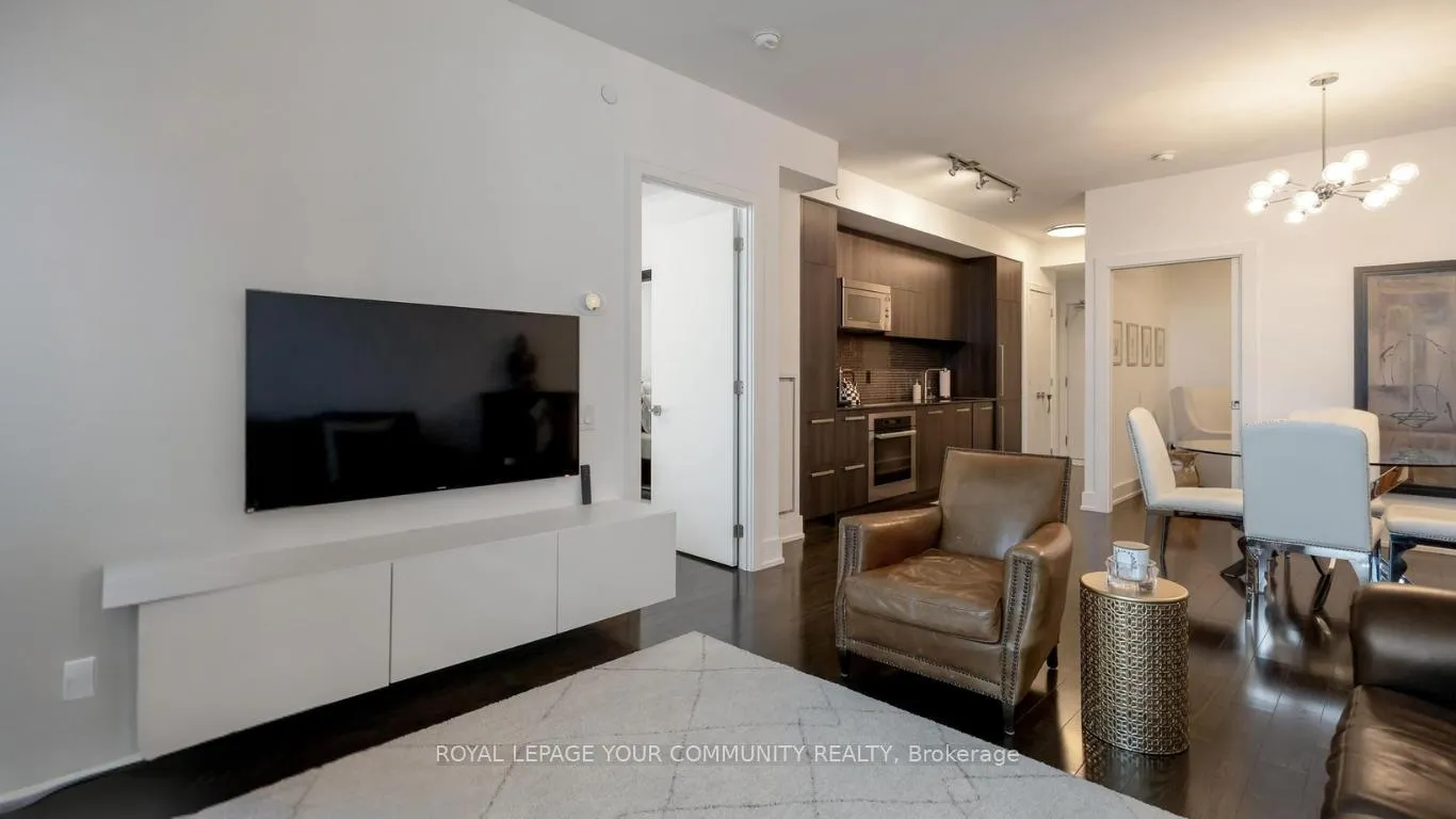Photo 10 of Unit 808, 170 Avenue Road, Toronto, The Annex — HOMEH